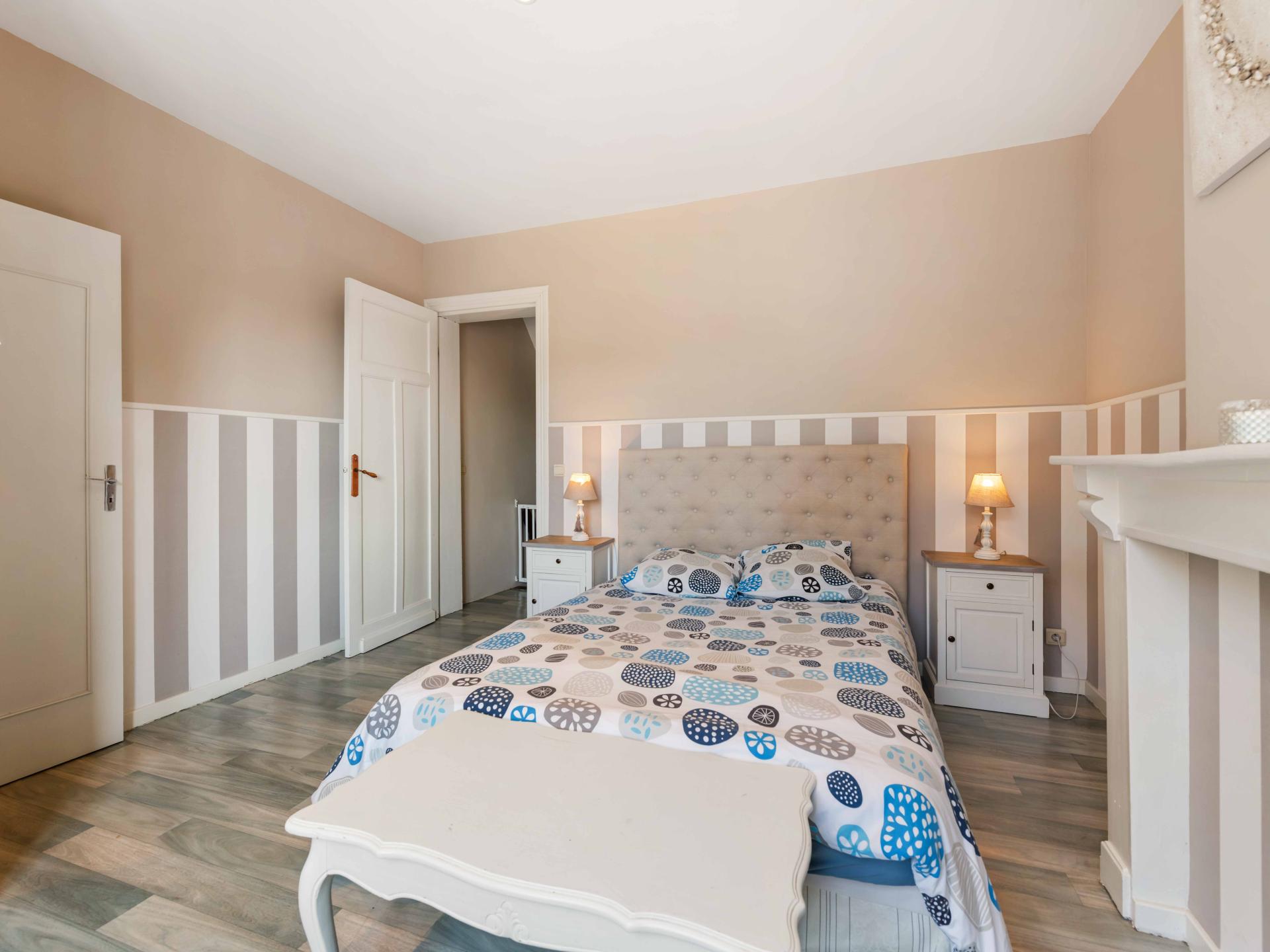 Ruim vakantiehuis voor 8 personen in het hart van Le Bizet - foto 4