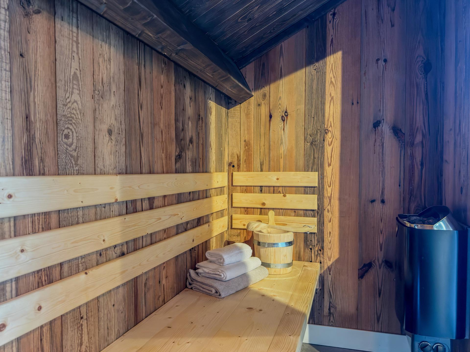 Luxe chalet met privésauna en uitzicht op de Afritzer See - foto 25