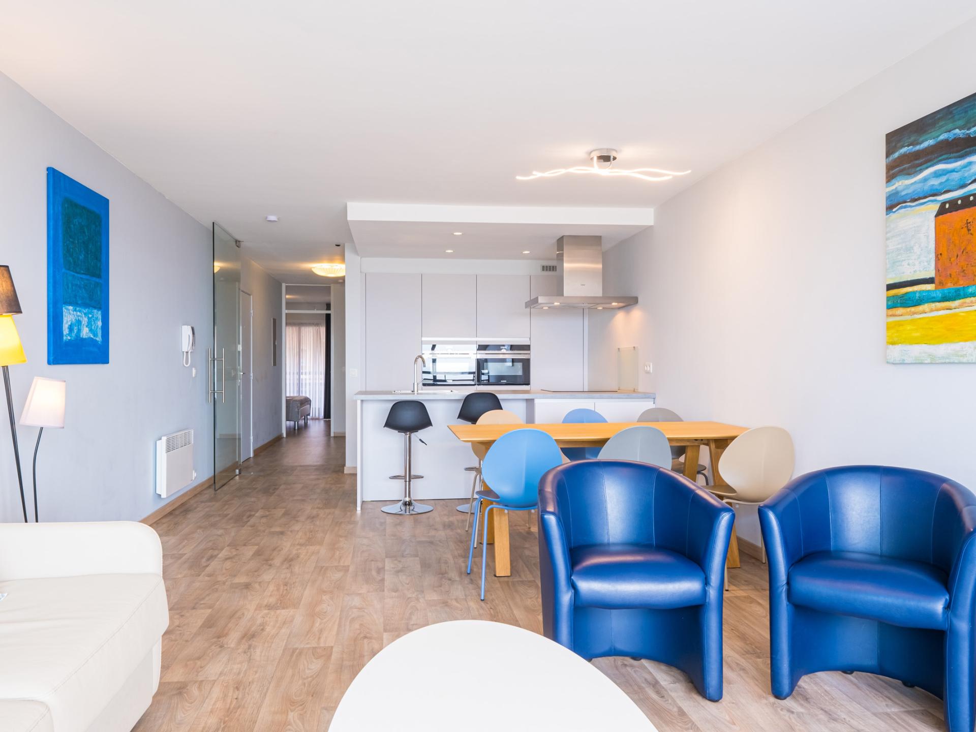 Centraal gelegen modern appartement met frontaal zeezicht in Middelkerke - foto 7