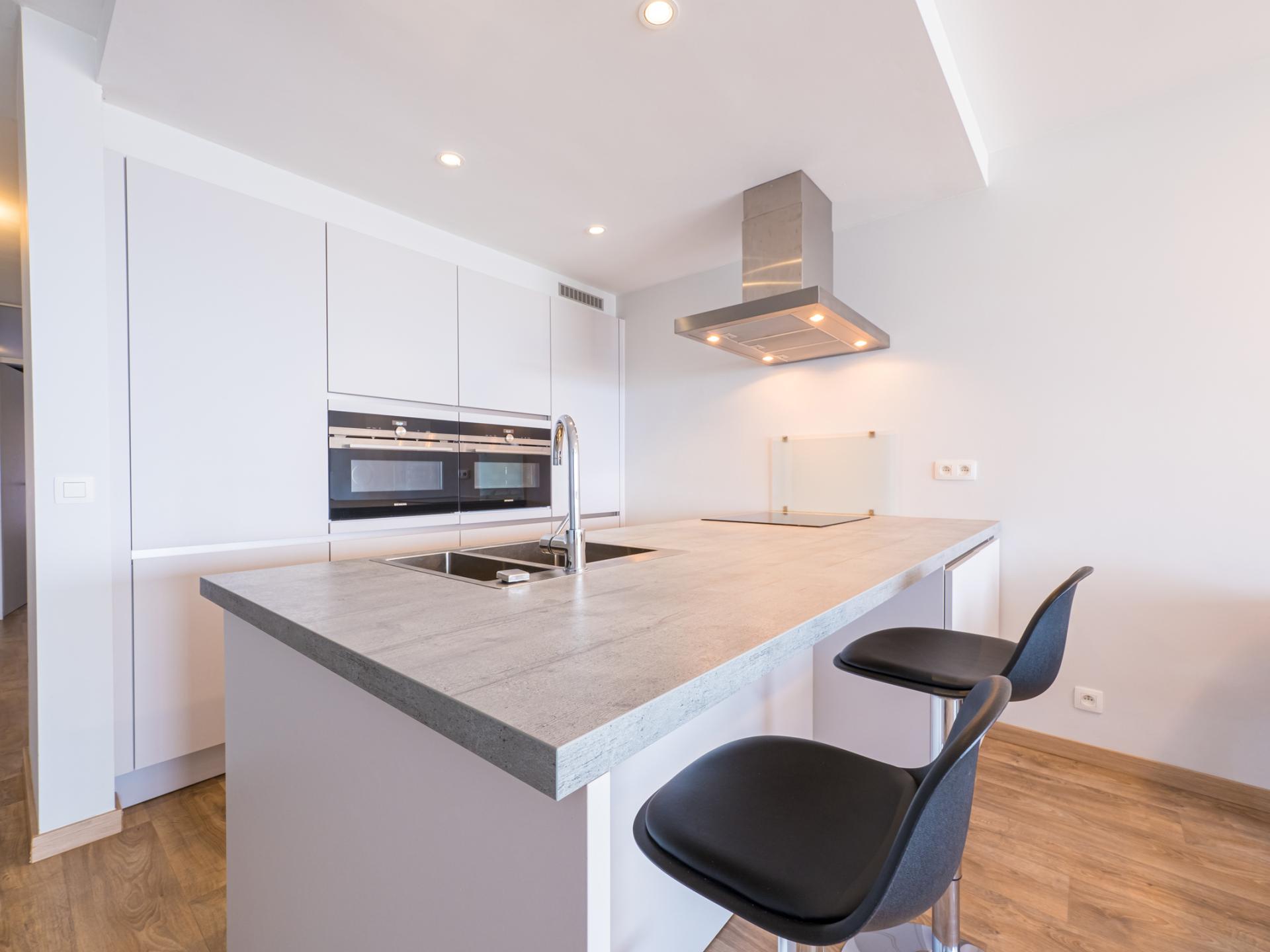 Centraal gelegen modern appartement met frontaal zeezicht in Middelkerke - foto 10