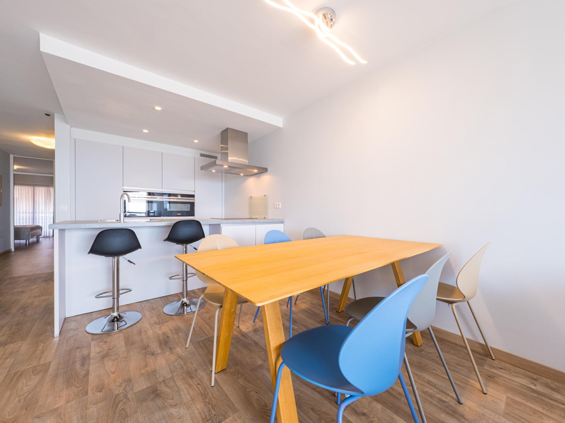 Centraal gelegen modern appartement met frontaal zeezicht in Middelkerke - foto 9