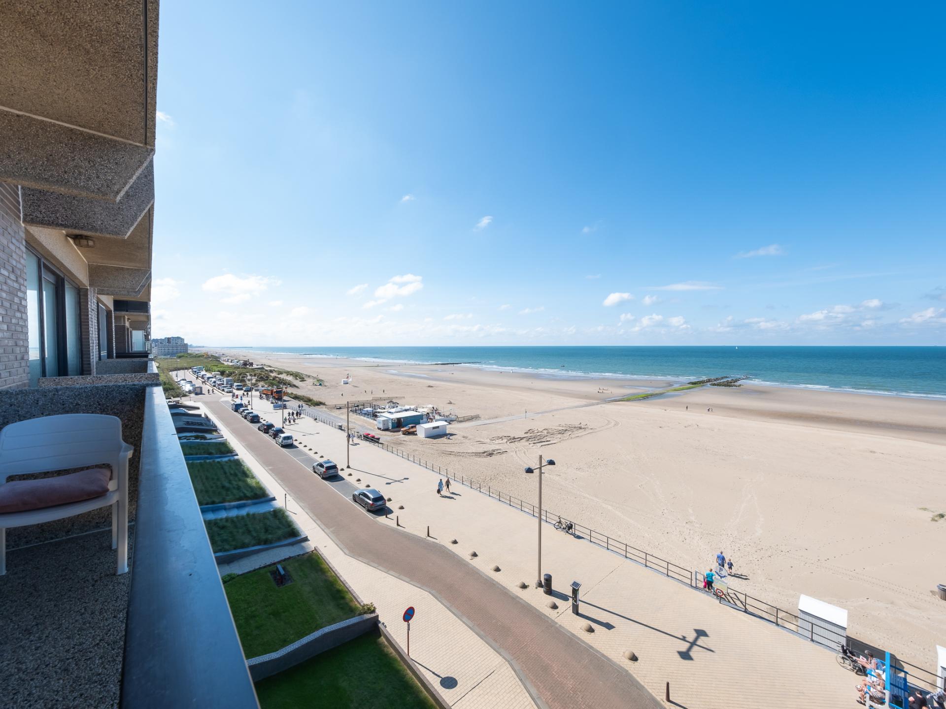 Zonnig appartement op 5e verdieping met terras en weids zeezicht in Middelkerke - foto 3