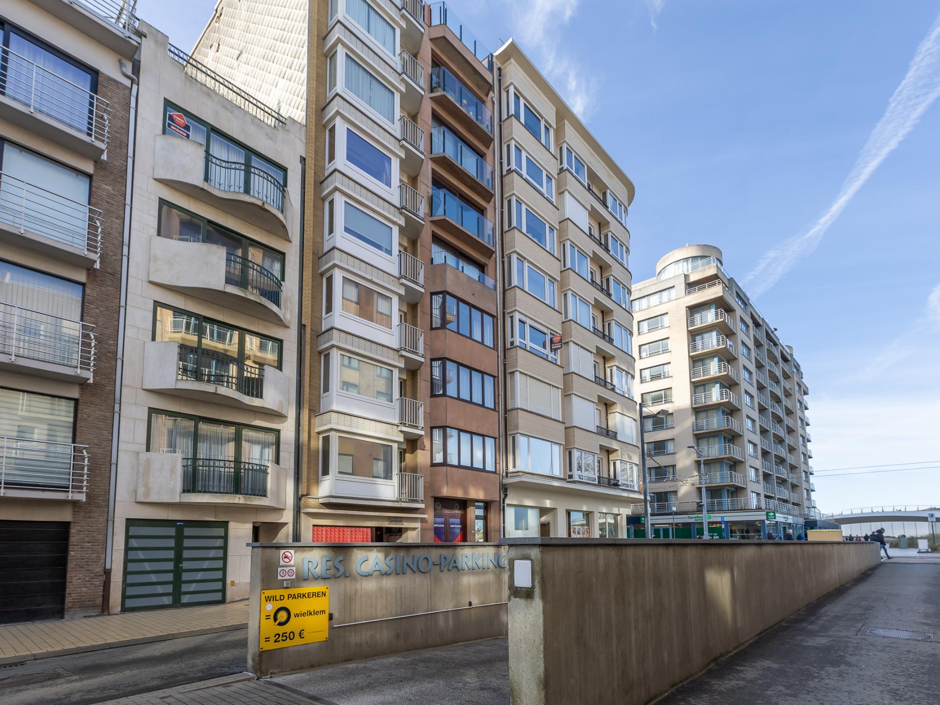Duplex appartement met zijzeezicht en twee dakterrassen in Middelkerke - foto 6