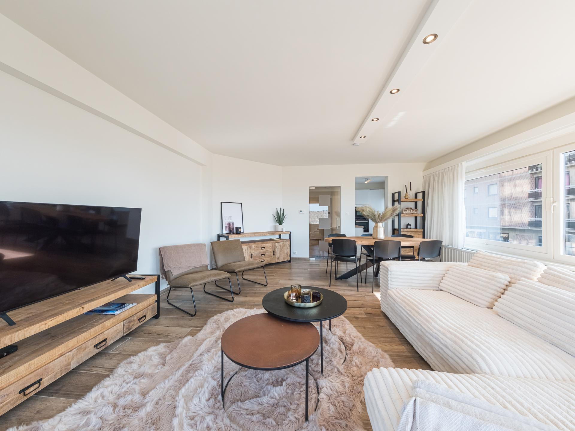 Hoekappartement met zeezicht in hartje Middelkerke, 80m van centrum - foto 4