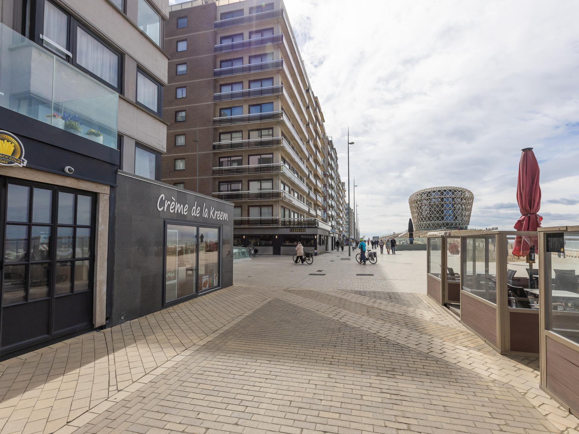 Hoekappartement met zeezicht in hartje Middelkerke, 80m van centrum - foto 15
