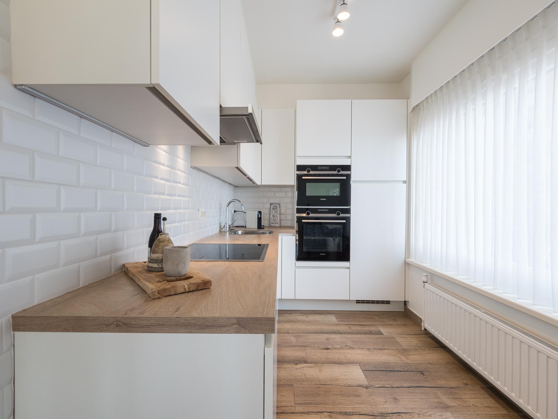 Hoekappartement met zeezicht in hartje Middelkerke, 80m van centrum - foto 7