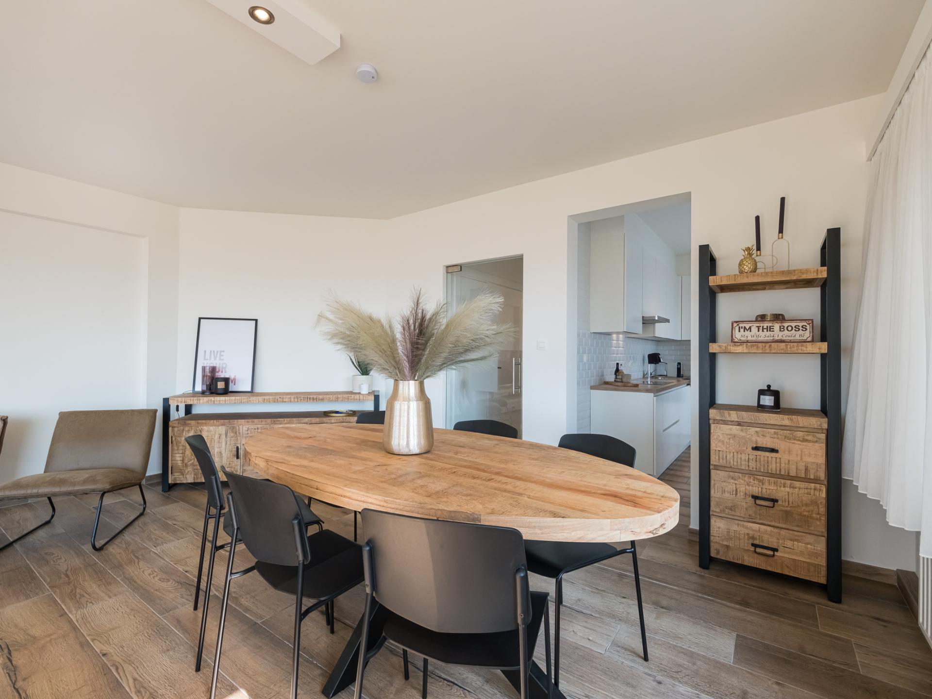 Hoekappartement met zeezicht in hartje Middelkerke, 80m van centrum - foto 6