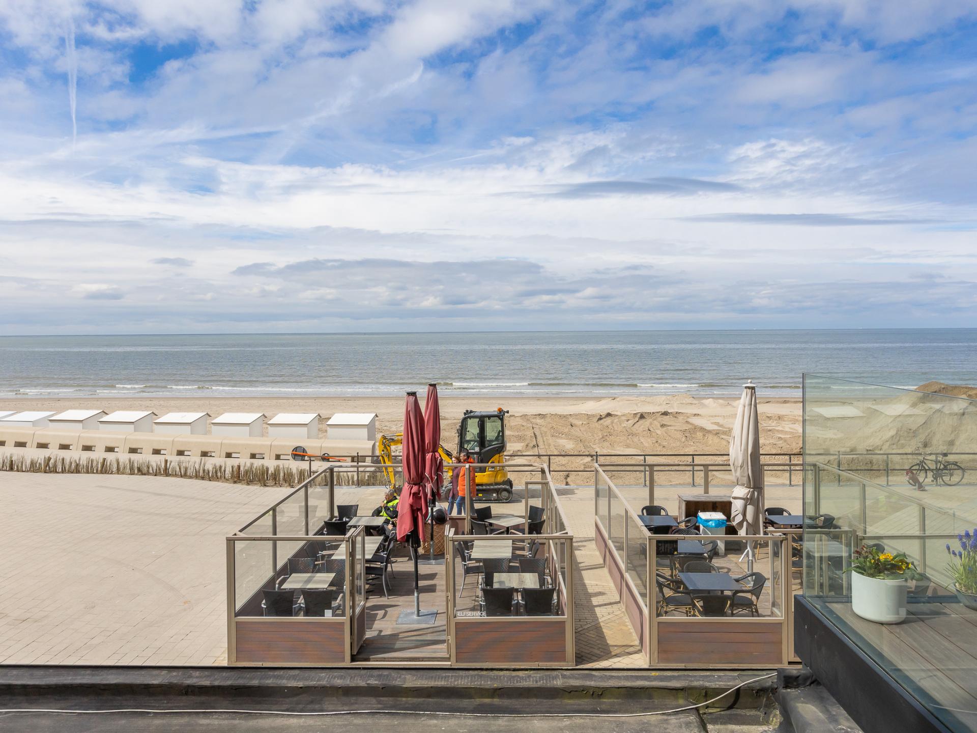 Hoekappartement met zeezicht in hartje Middelkerke, 80m van centrum - foto 14