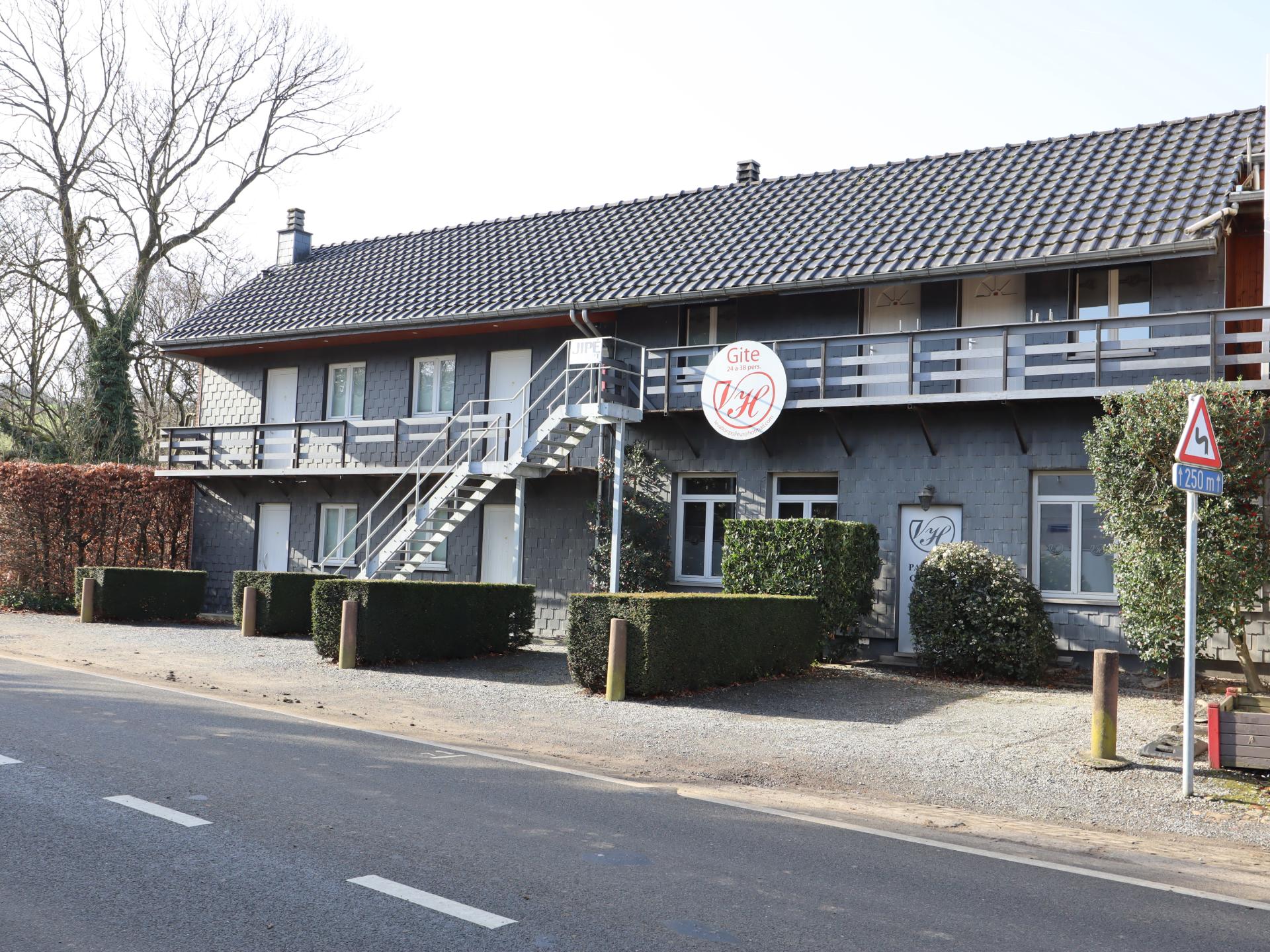 36-persoons vakantiehuis in Polleur met biljart en kicker - foto 44