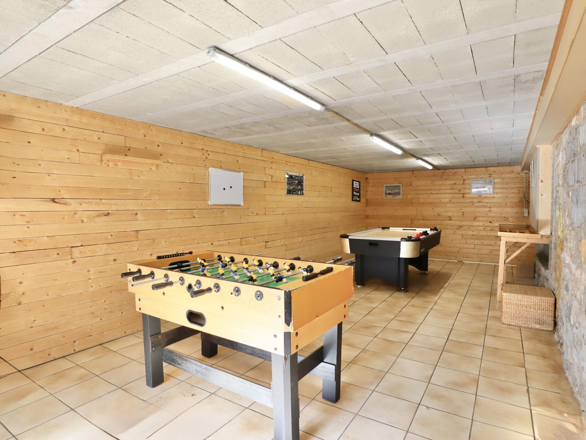 36-persoons vakantiehuis in Polleur met biljart en kicker - foto 39