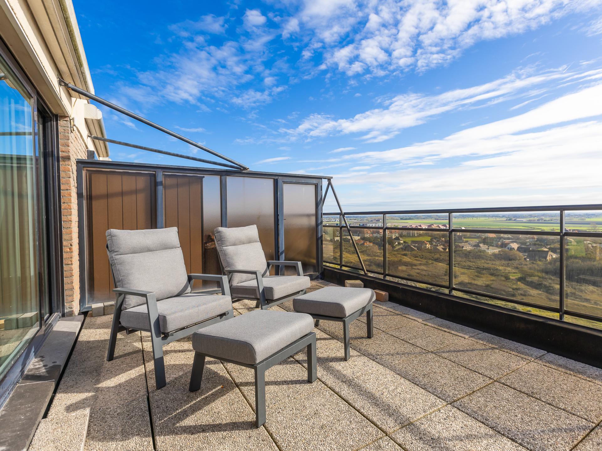 Penthouse Middelkerke: 360° zeezicht & 2 dakterrassen - foto 3