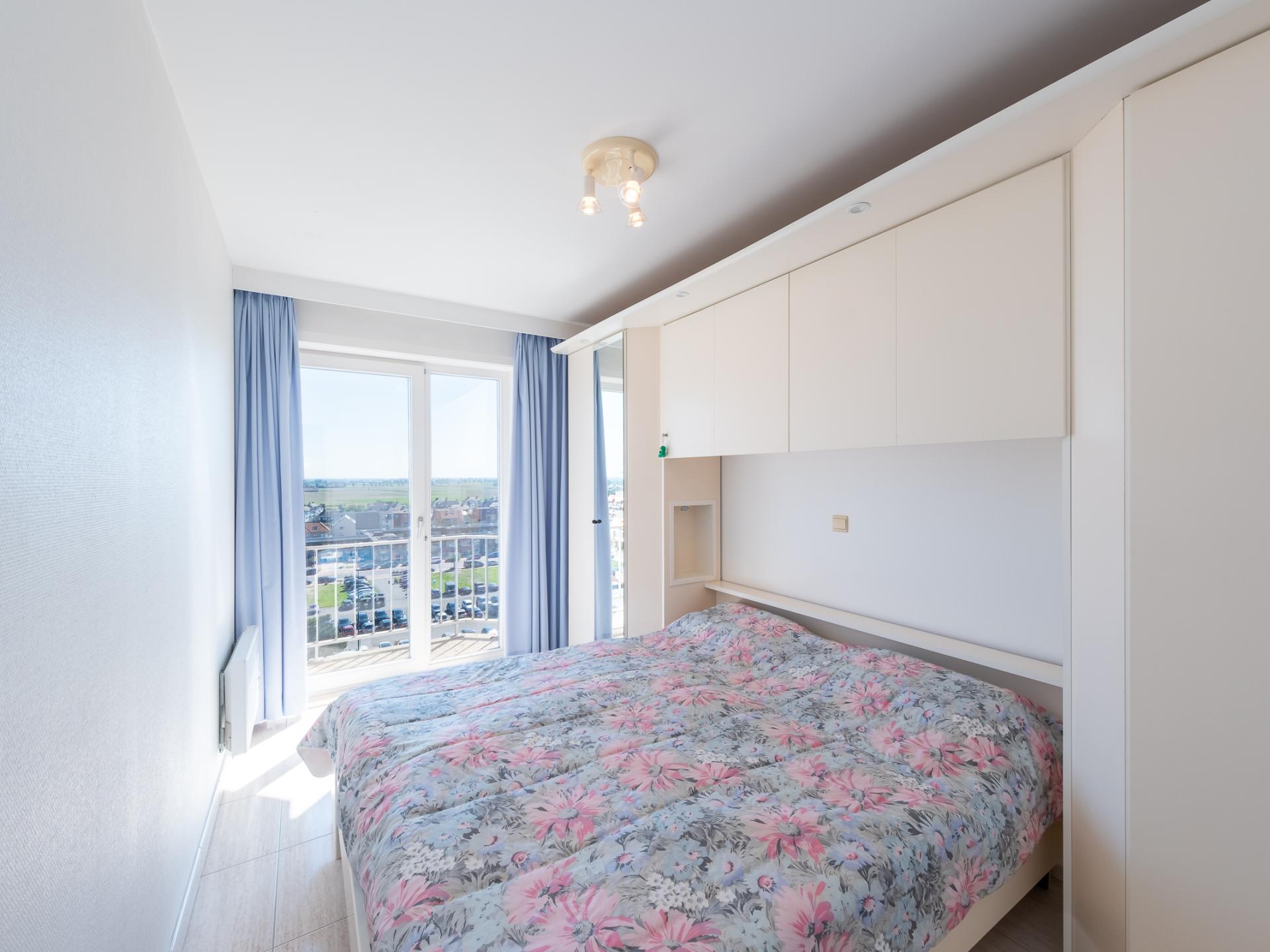 Lichtrijk appartement op de 8e etage met weids zeezicht - foto 12