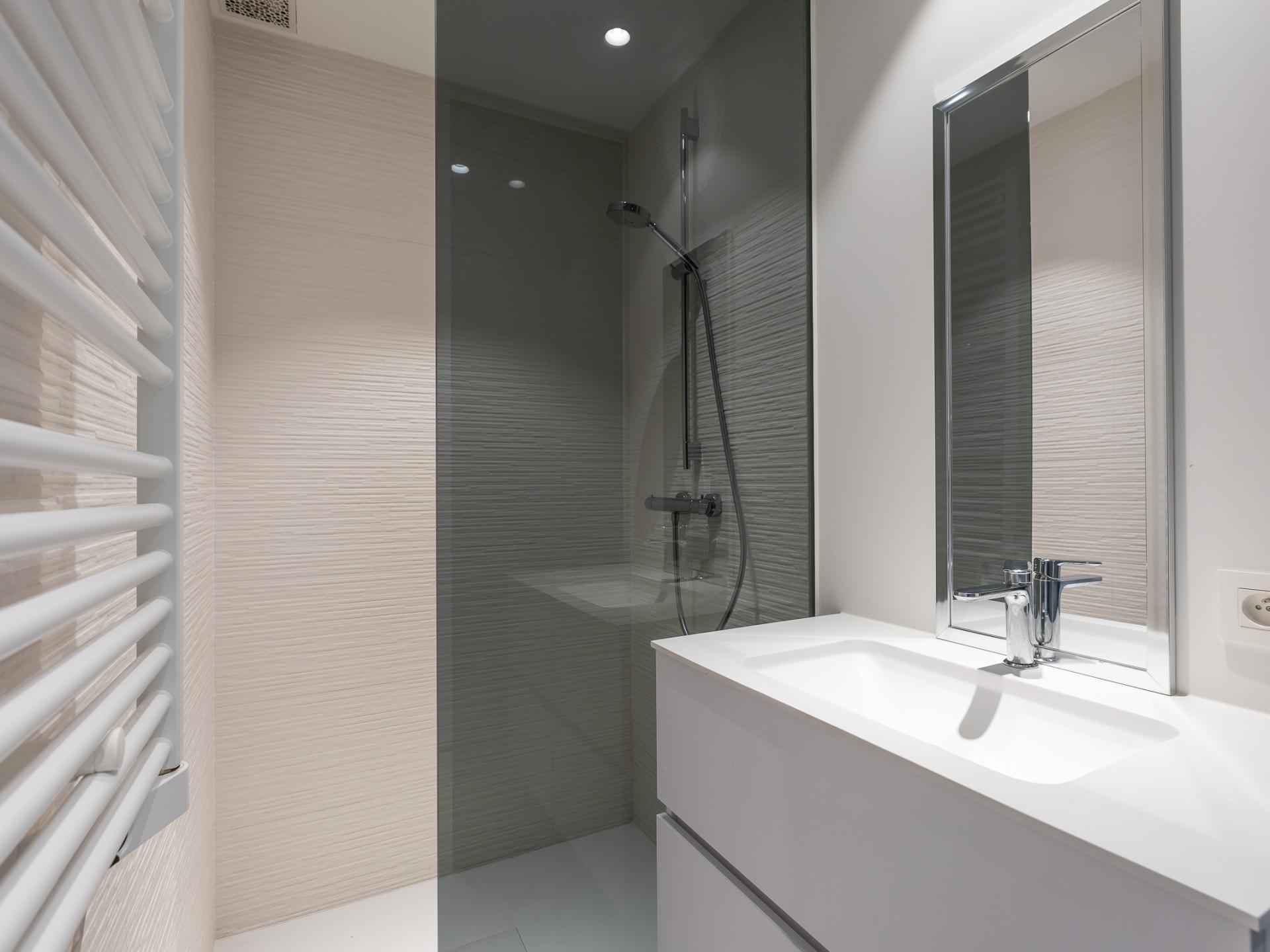 Luxueus 6-persoons appartement met panoramisch zeezicht in Middelkerke - foto 17