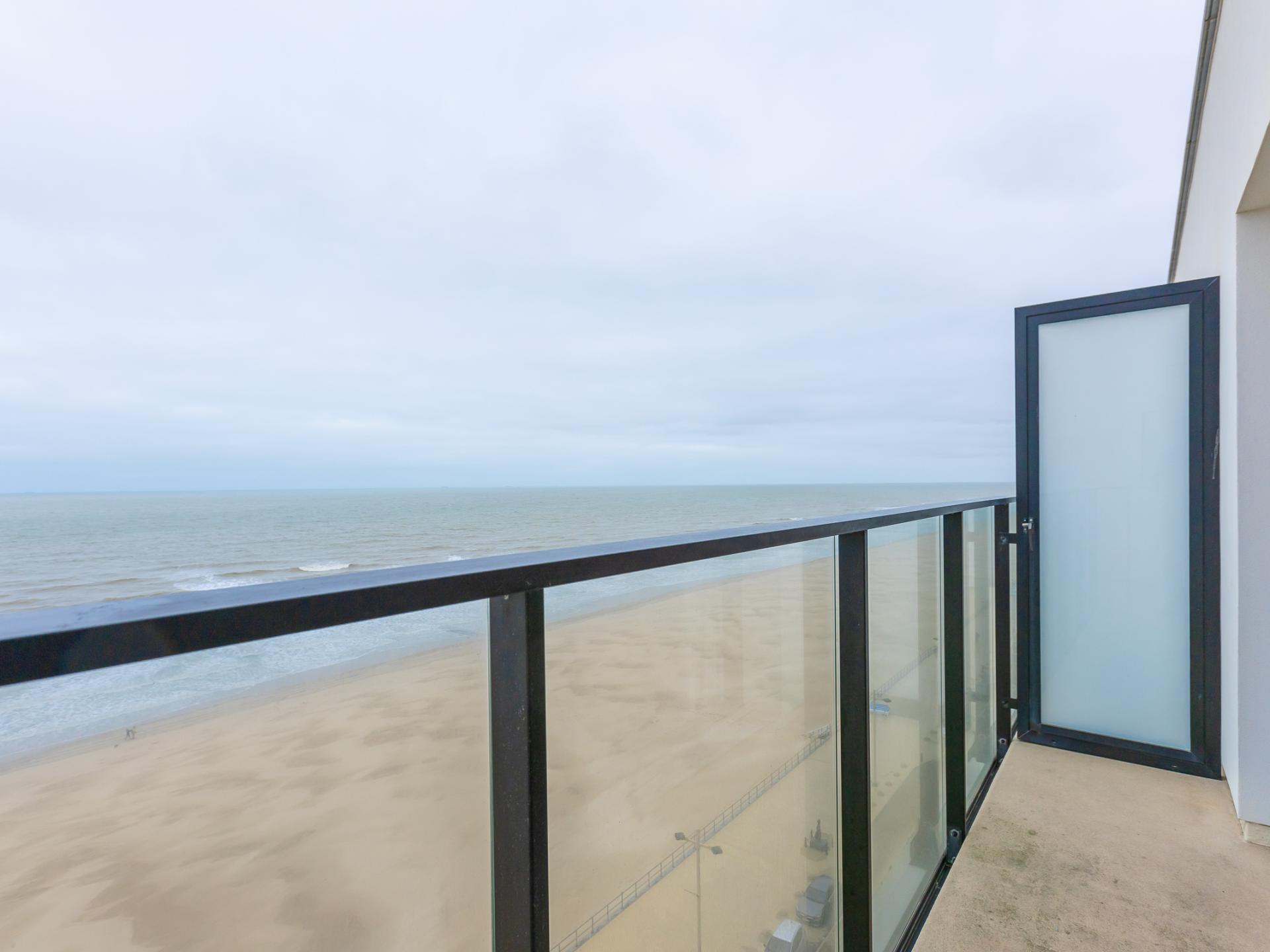 Appartement met panoramisch zeezicht op 9e verdieping in Middelkerke - foto 3