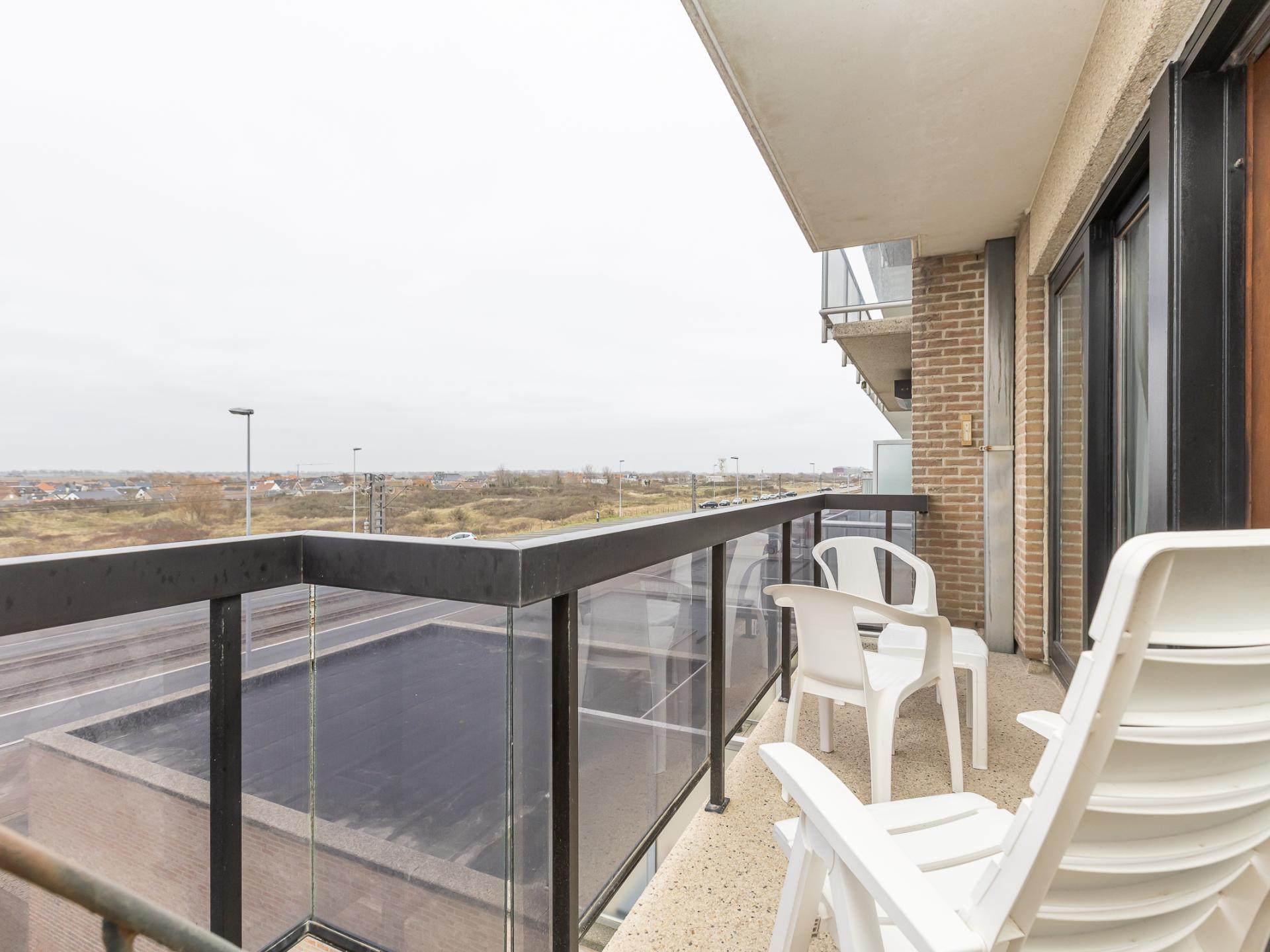 Licht appartement met zonnig terras en prachtig zeezicht in Middelkerke - foto 12