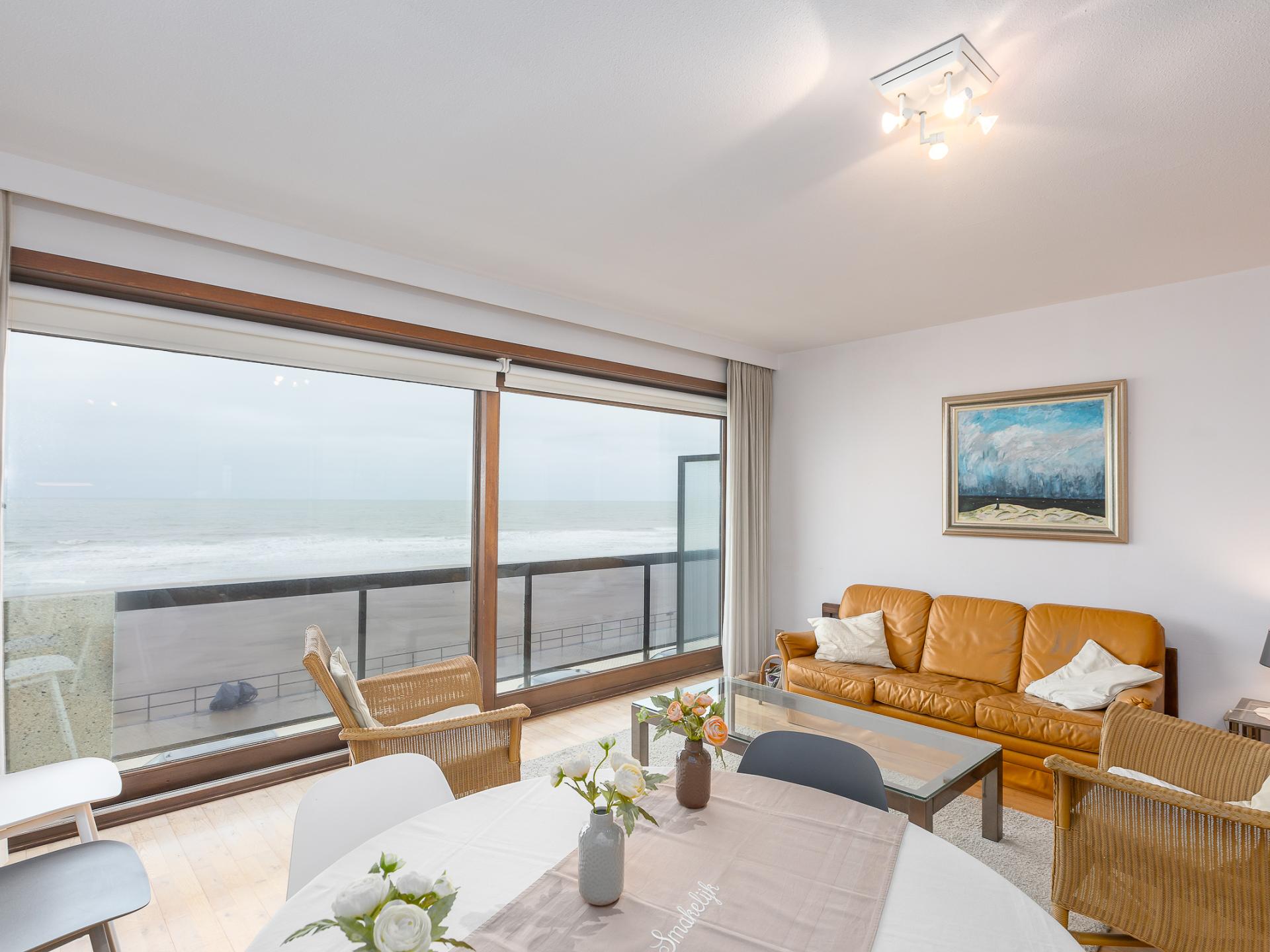 Licht appartement met zonnig terras en prachtig zeezicht in Middelkerke - foto 2