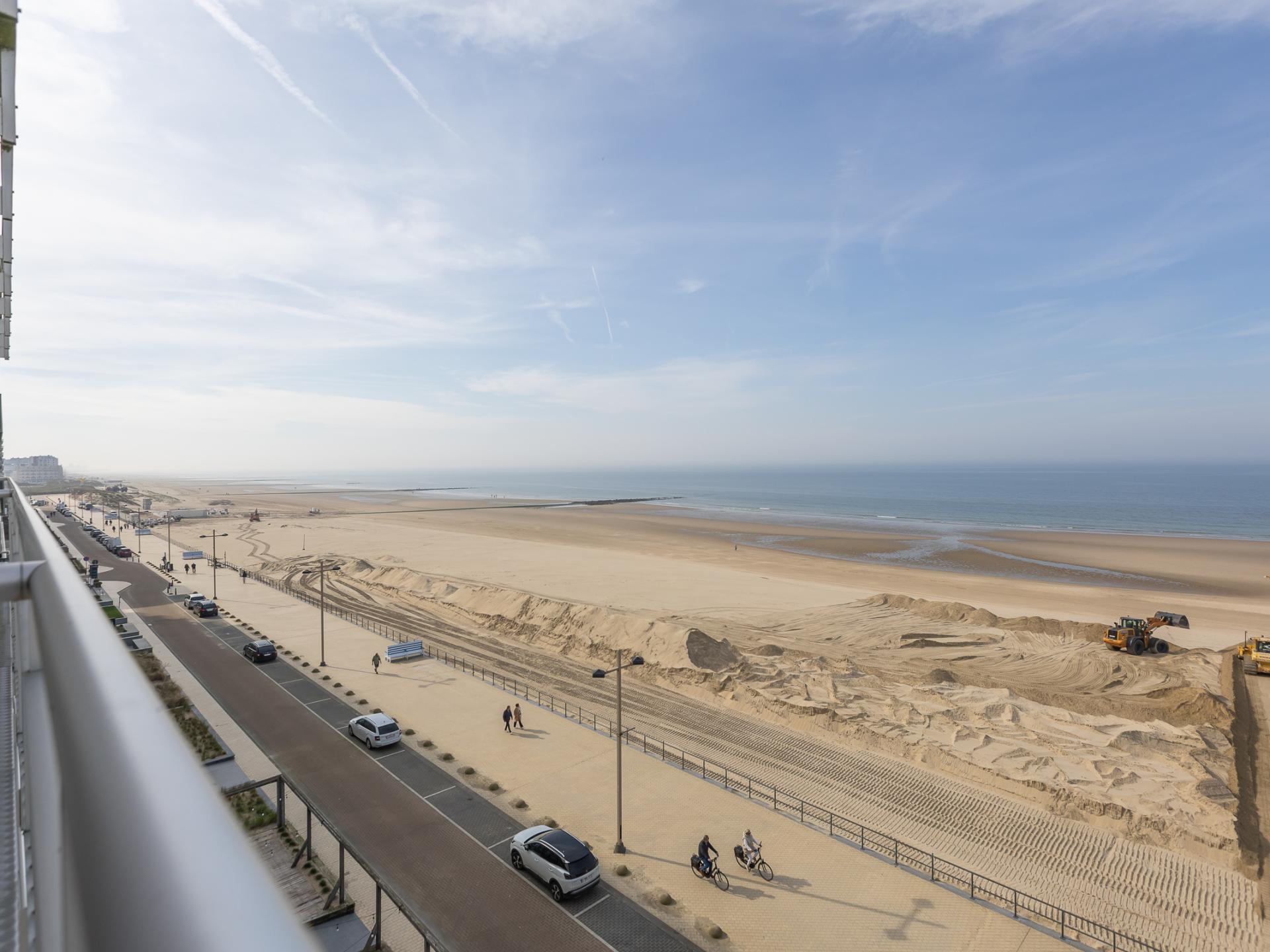 Centraal gelegen appartement in Middelkerke met frontaal zeezicht · 75 m² - foto 2