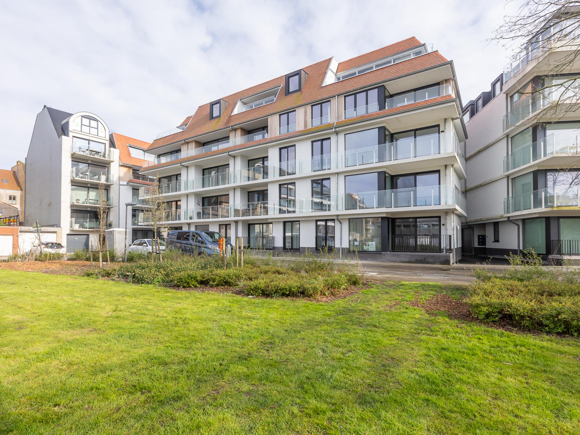 Hoekappartement met 3 slaapkamers in hartje Middelkerke, 90m van het centrum - foto 6
