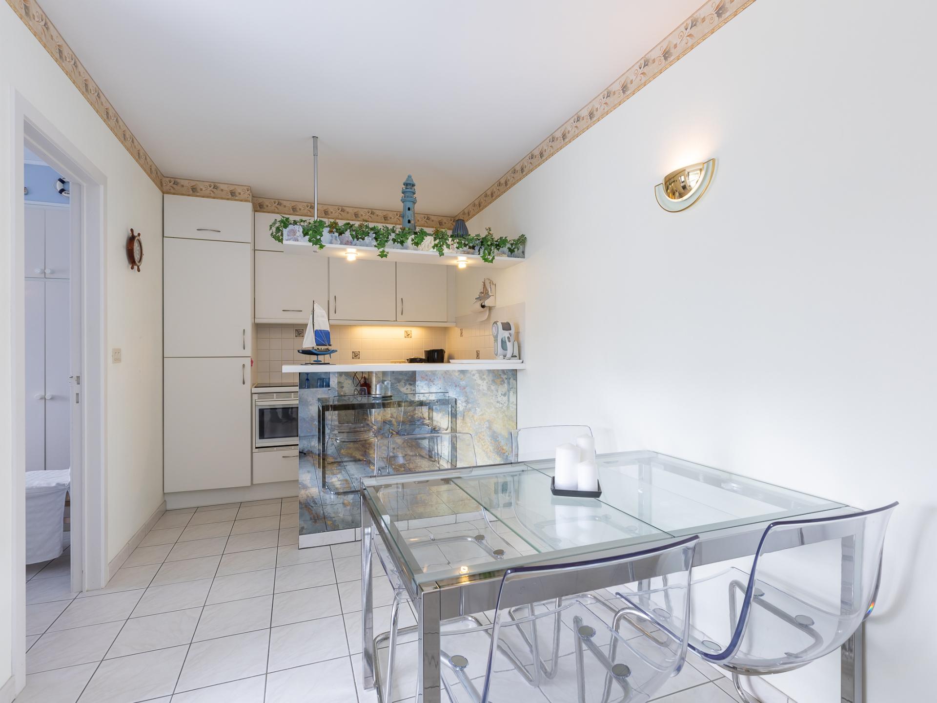 Licht appartement met zonnig terras en zicht op vijver in Middelkerke - foto 6