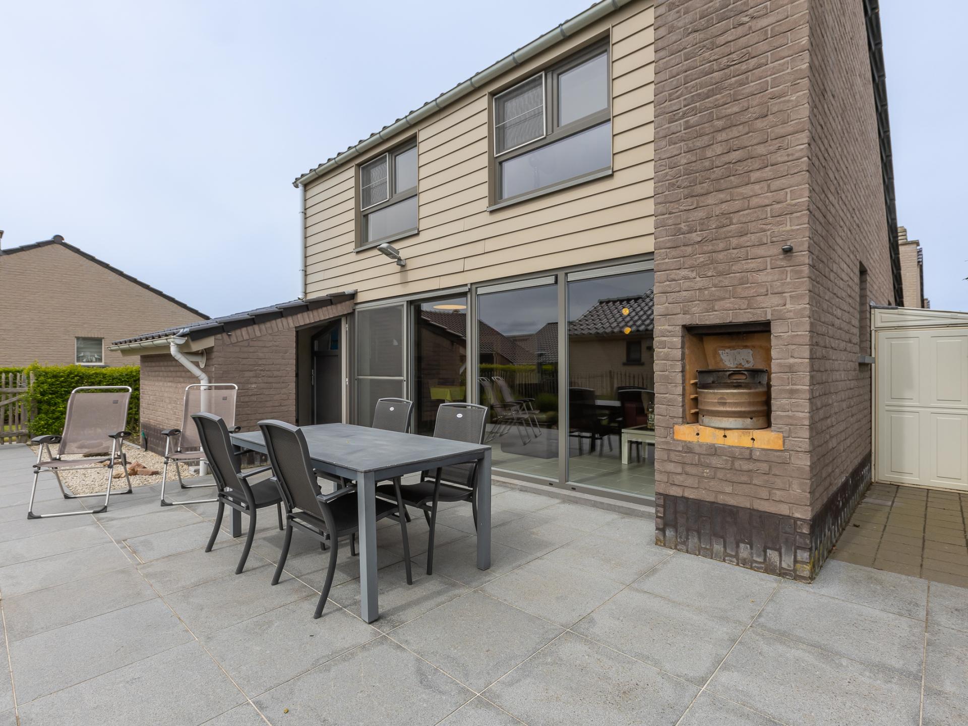 Ruim vakantiehuis voor 6 op wandelafstand van de zee in Lombardsijde - foto 1