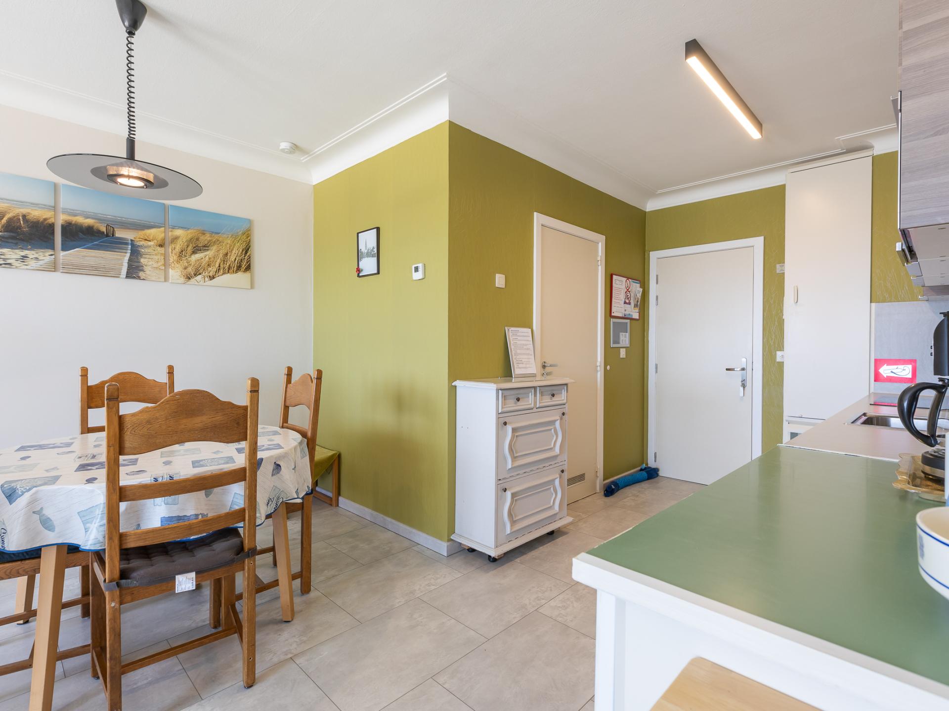 Zonovergoten appartement met zeezicht en binnenzwembad in Middelkerke - foto 4
