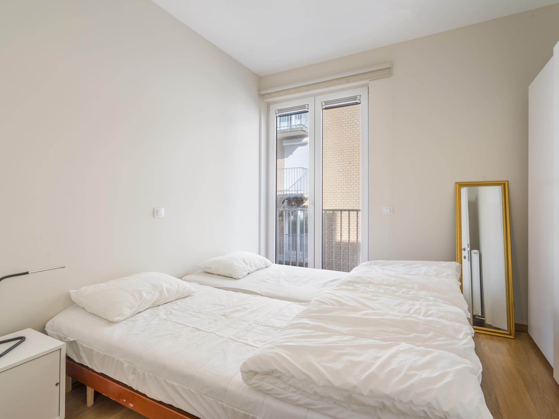 Licht appartement aan zee met terras op 50m van het centrum - foto 8