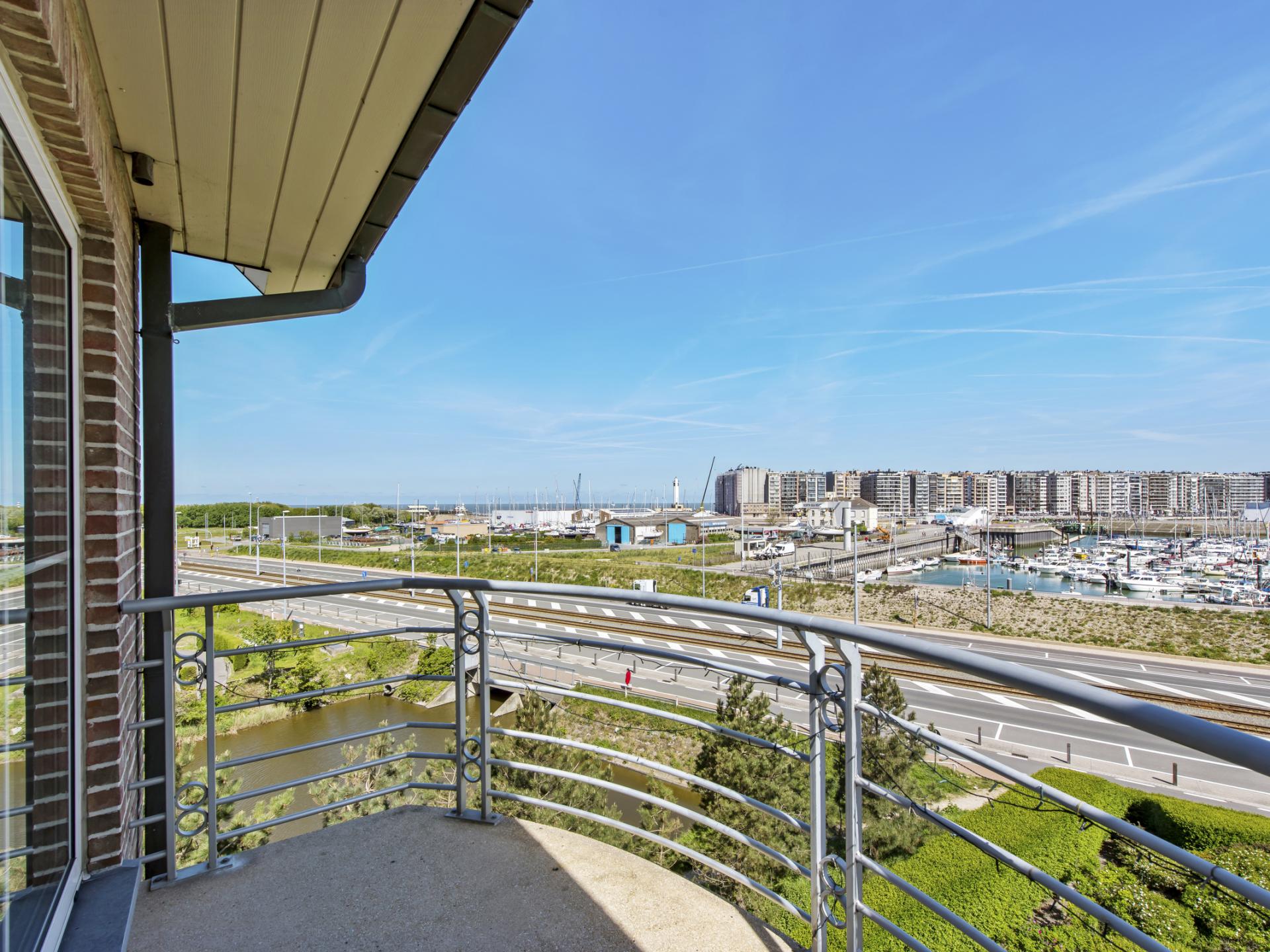Sfeervol appartement met duinzicht en 4 terrassen in Blankenberge - foto 8
