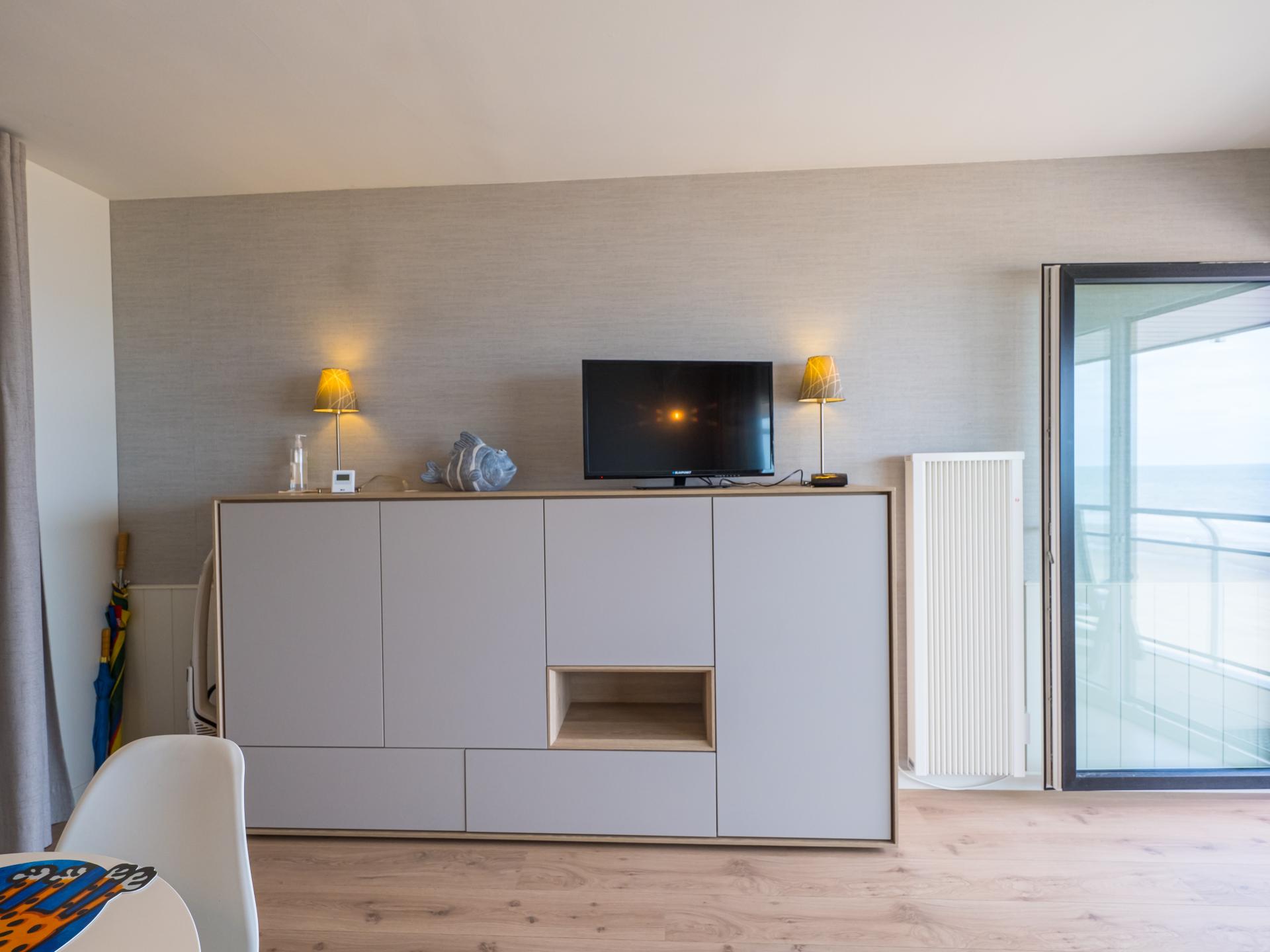 Lichtrijke studio aan zee met panoramisch uitzicht en garage in Middelkerke - foto 9