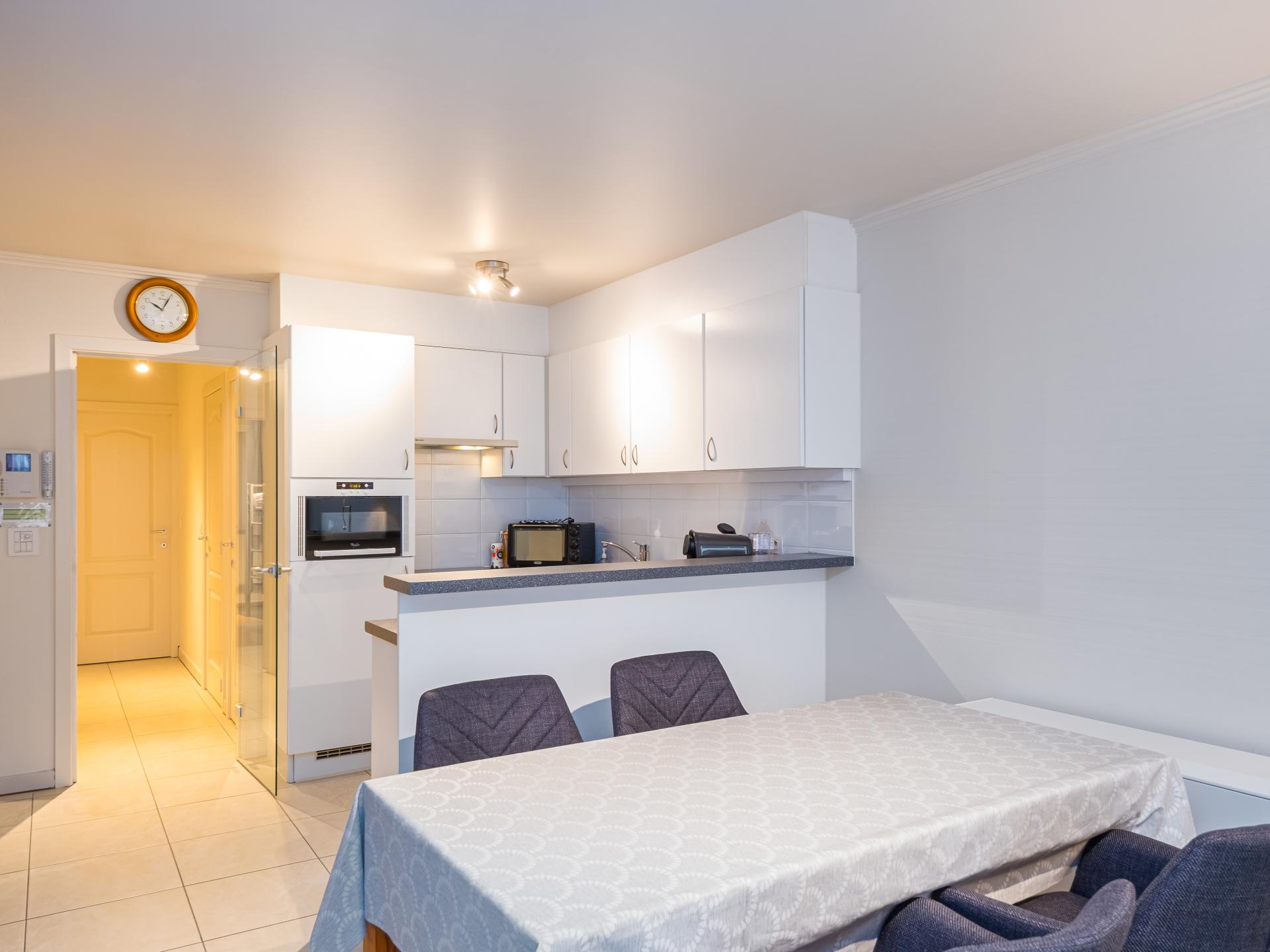 Licht appartement in centrum Middelkerke met terras, vlakbij zee - foto 5