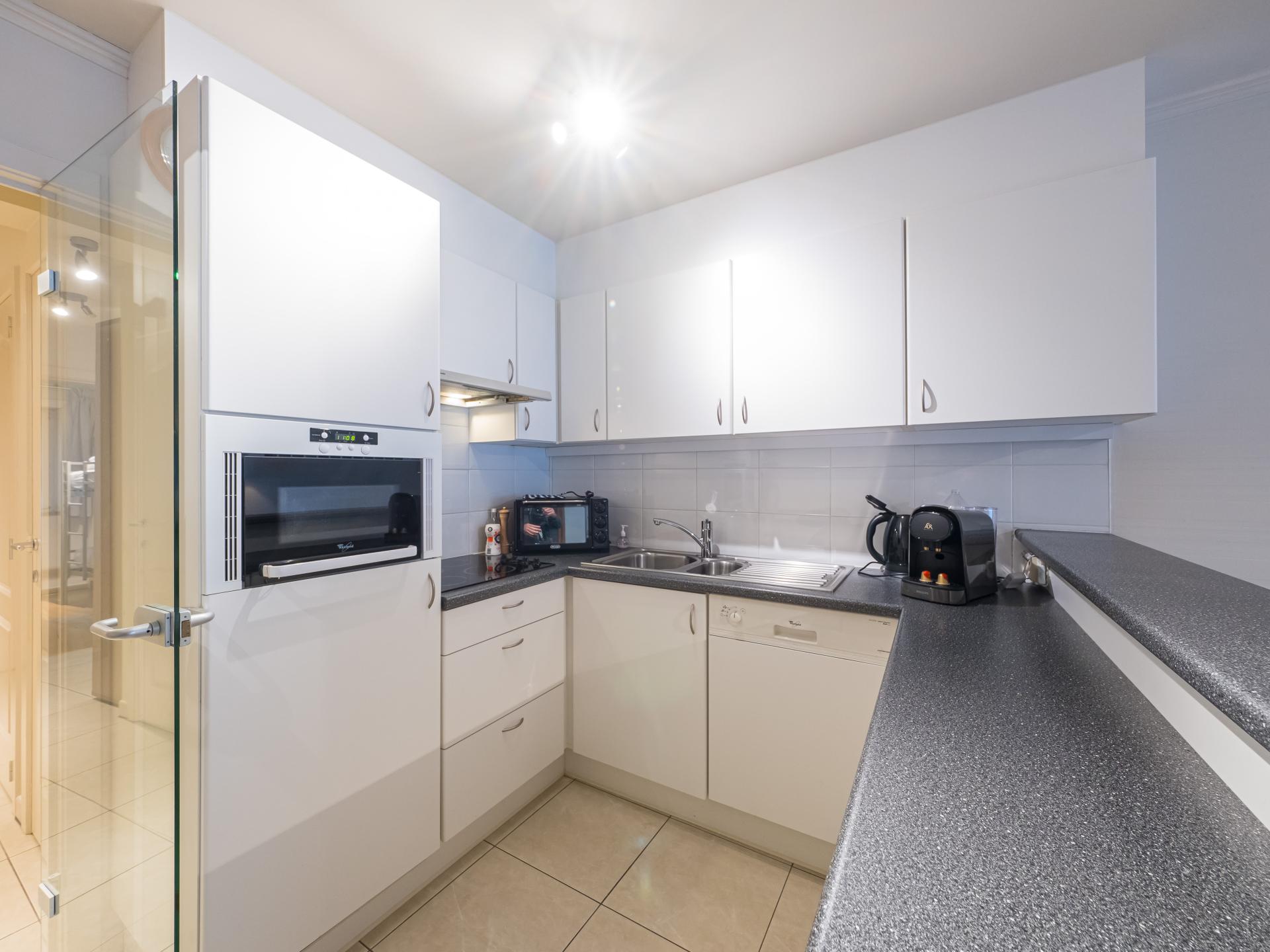 Licht appartement in centrum Middelkerke met terras, vlakbij zee - foto 6