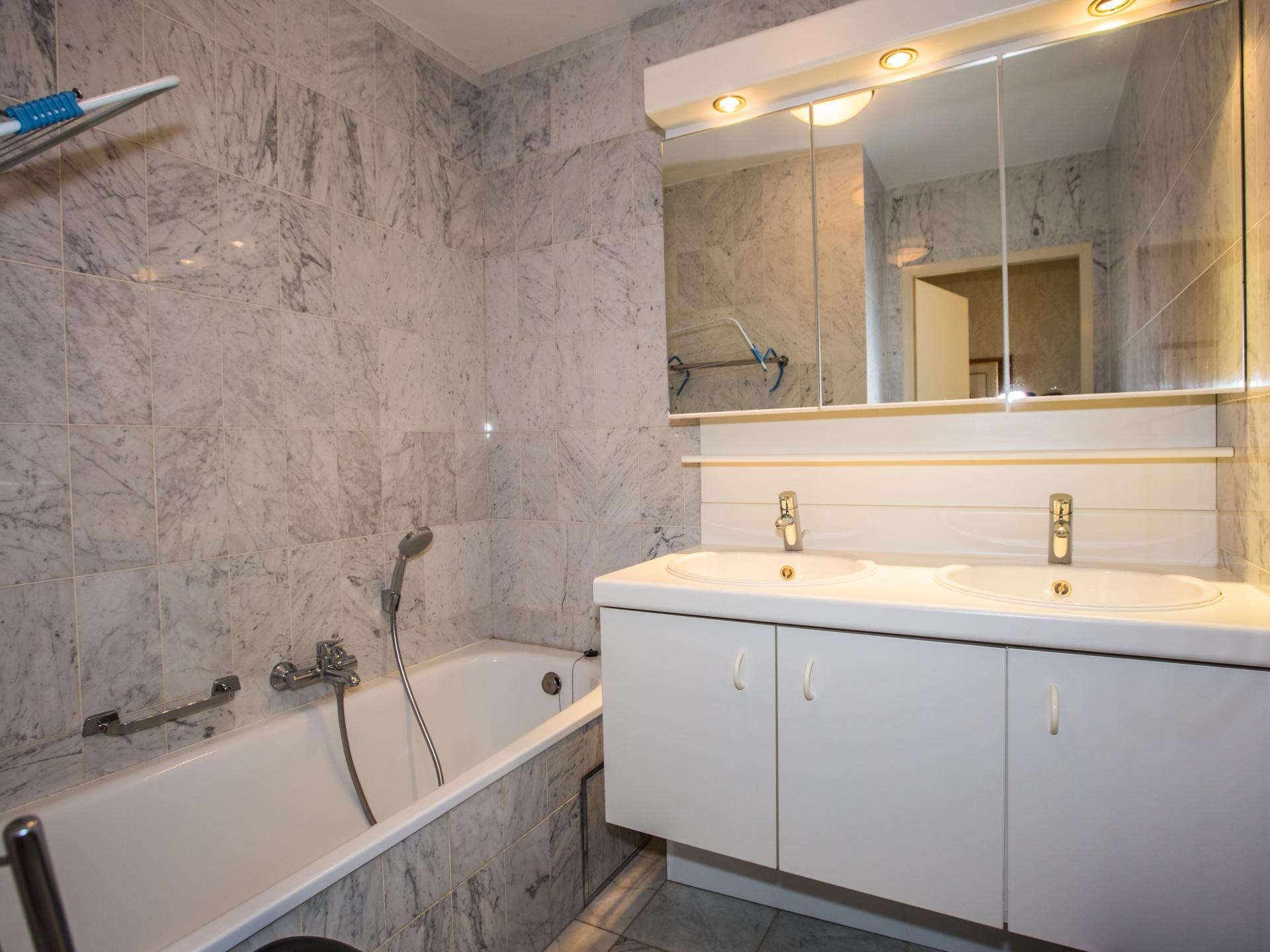 Charmant appartement met zeezicht in hartje Middelkerke voor 8 personen - foto 9