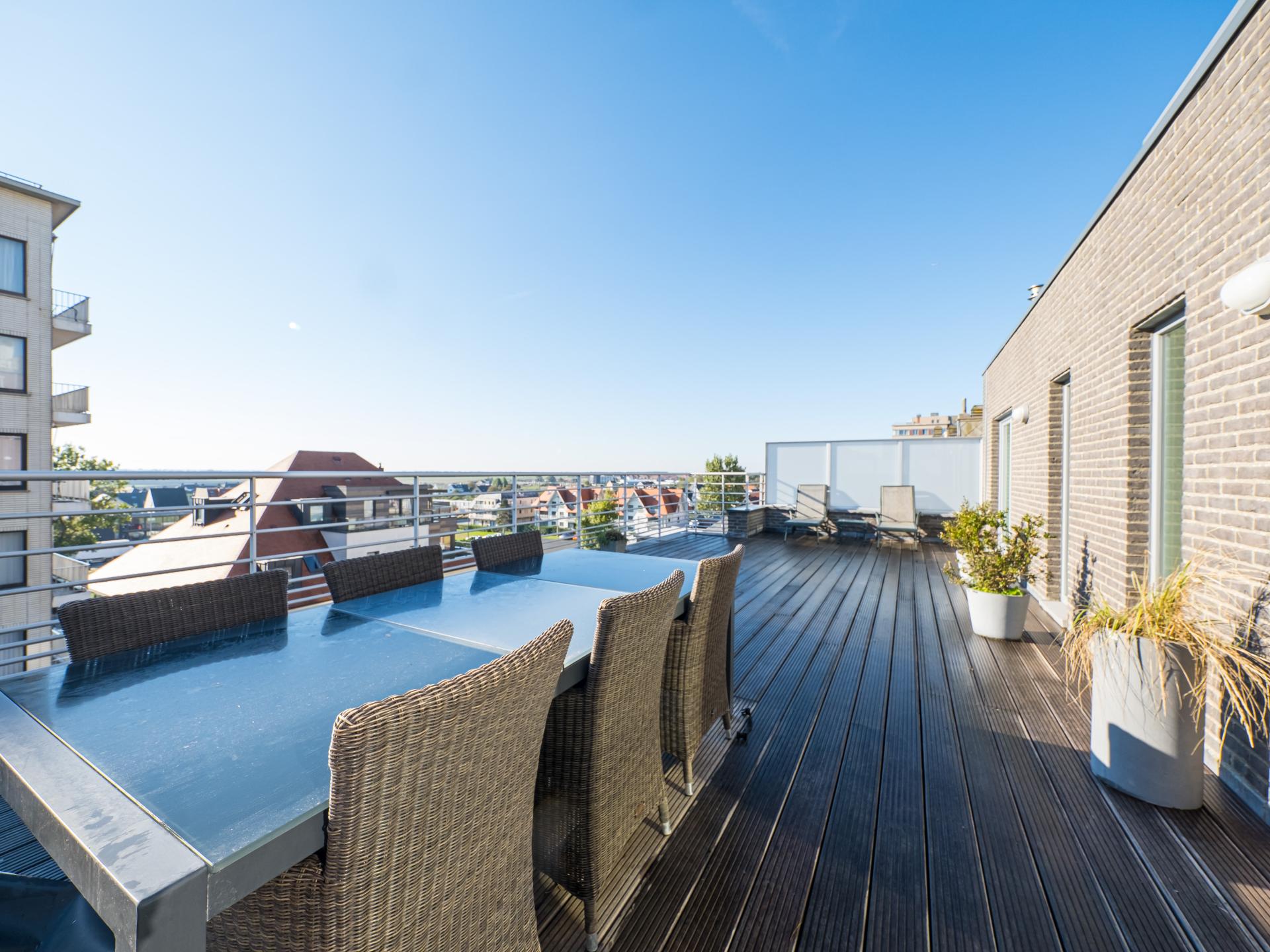 Penthouse Middelkerke: 2 terrassen vlakbij zee, 4 personen - foto 10