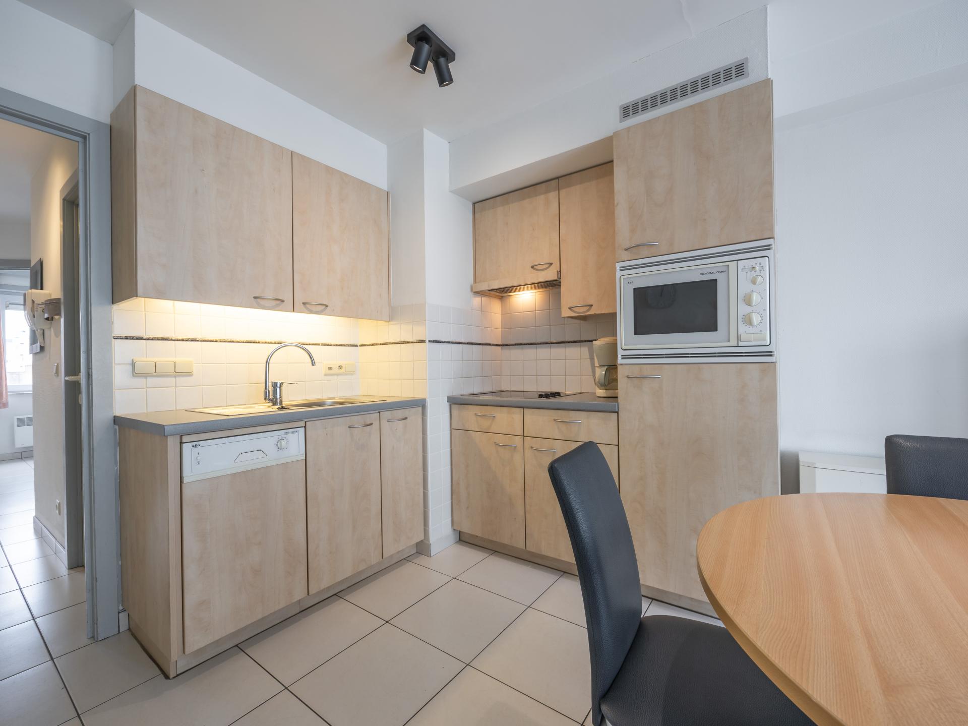 Centraal gelegen appartement in Middelkerke met zeezicht (4) - foto 11