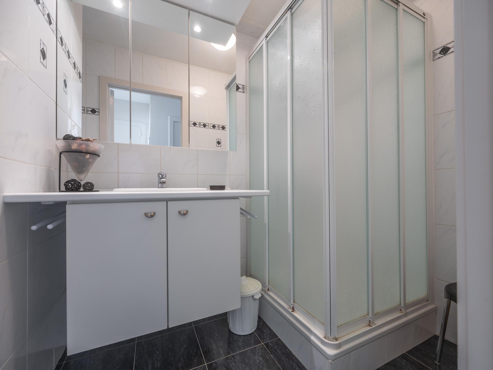 4-persoons appartement met zeezicht in centrum Middelkerke · 65 m² - foto 9