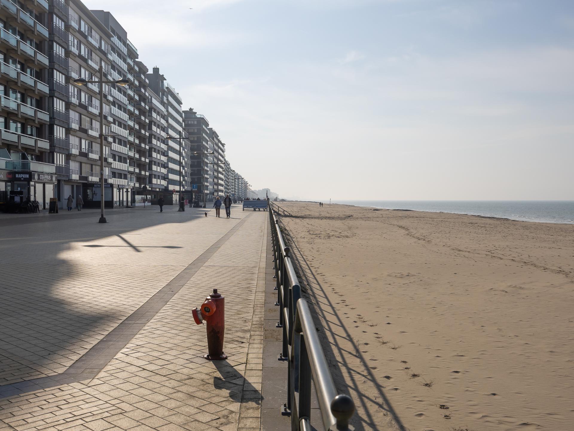 Zonovergoten appartement met zeezicht in hartje Middelkerke voor 7 personen - foto 23