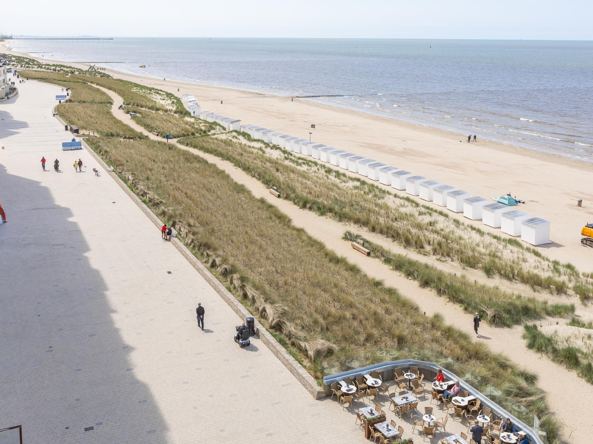 Lichtrijk hoekappartement met frontaal zeezicht in Westende - foto 14