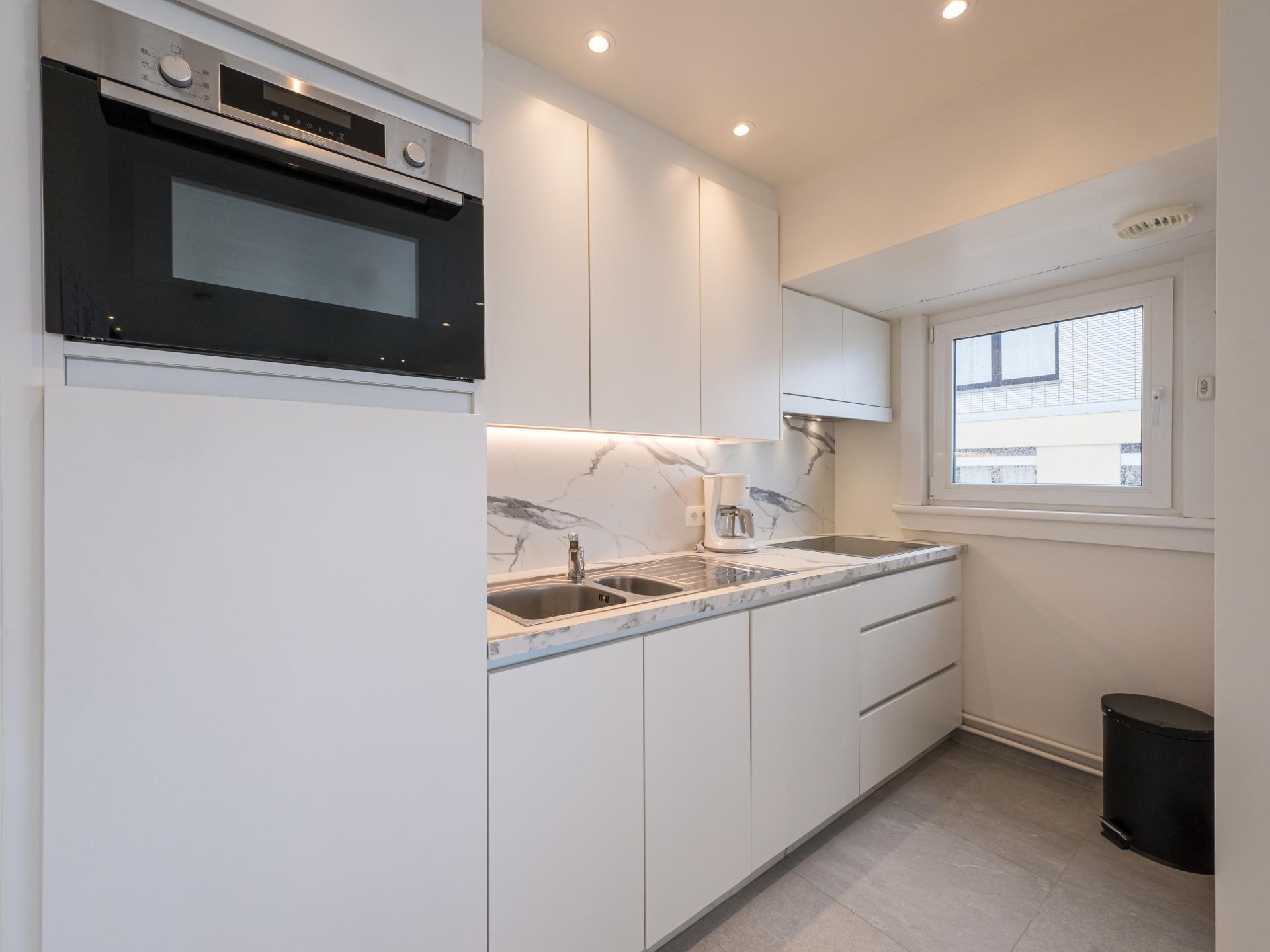 Lichtrijk hoekappartement met frontaal zeezicht in Westende - foto 7