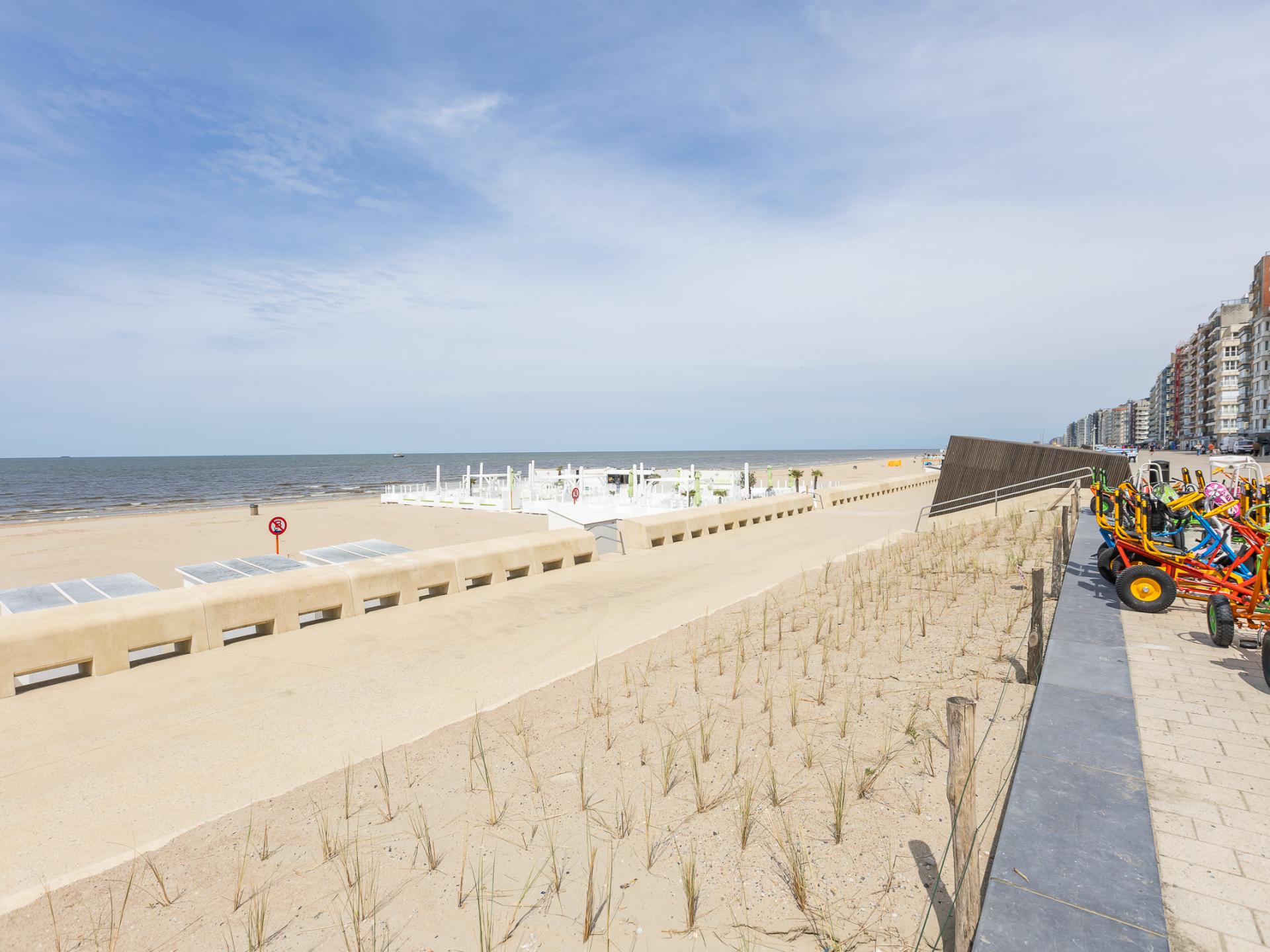 Lichtrijk hoekappartement met frontaal zeezicht in Westende - foto 16