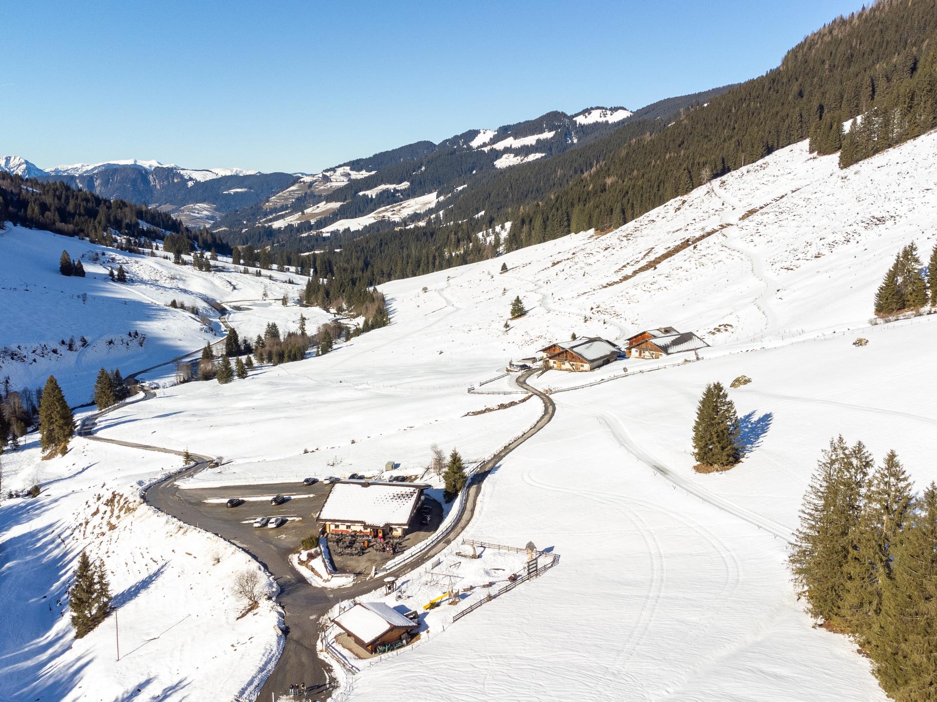 Authentieke houten skihut in Wildschönau voor 10 personen, 2,5 km van de lift - foto 35