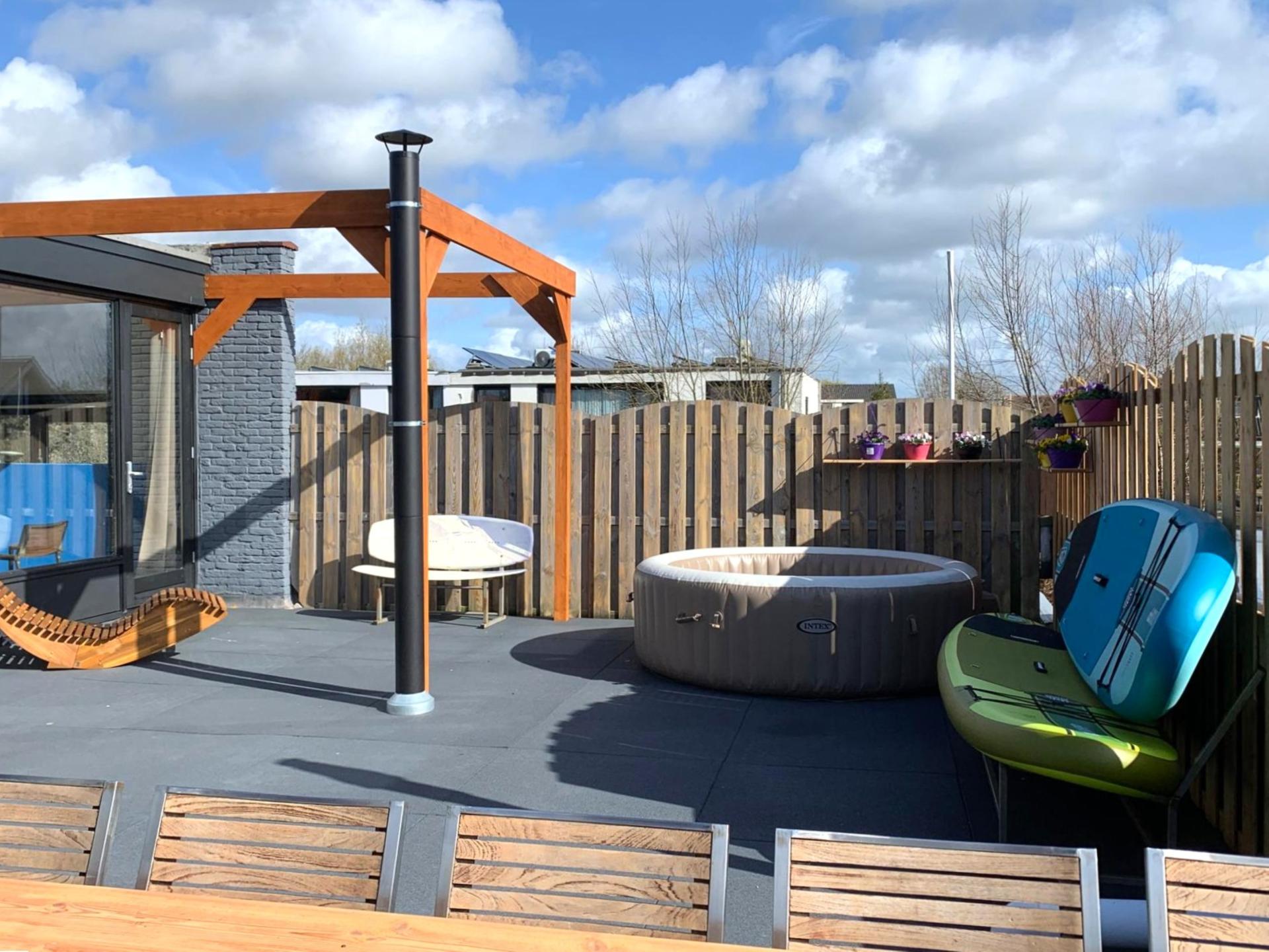 Groepsappartement Kaag: dakterras met spa-bad en watersport aan de haven - foto 6