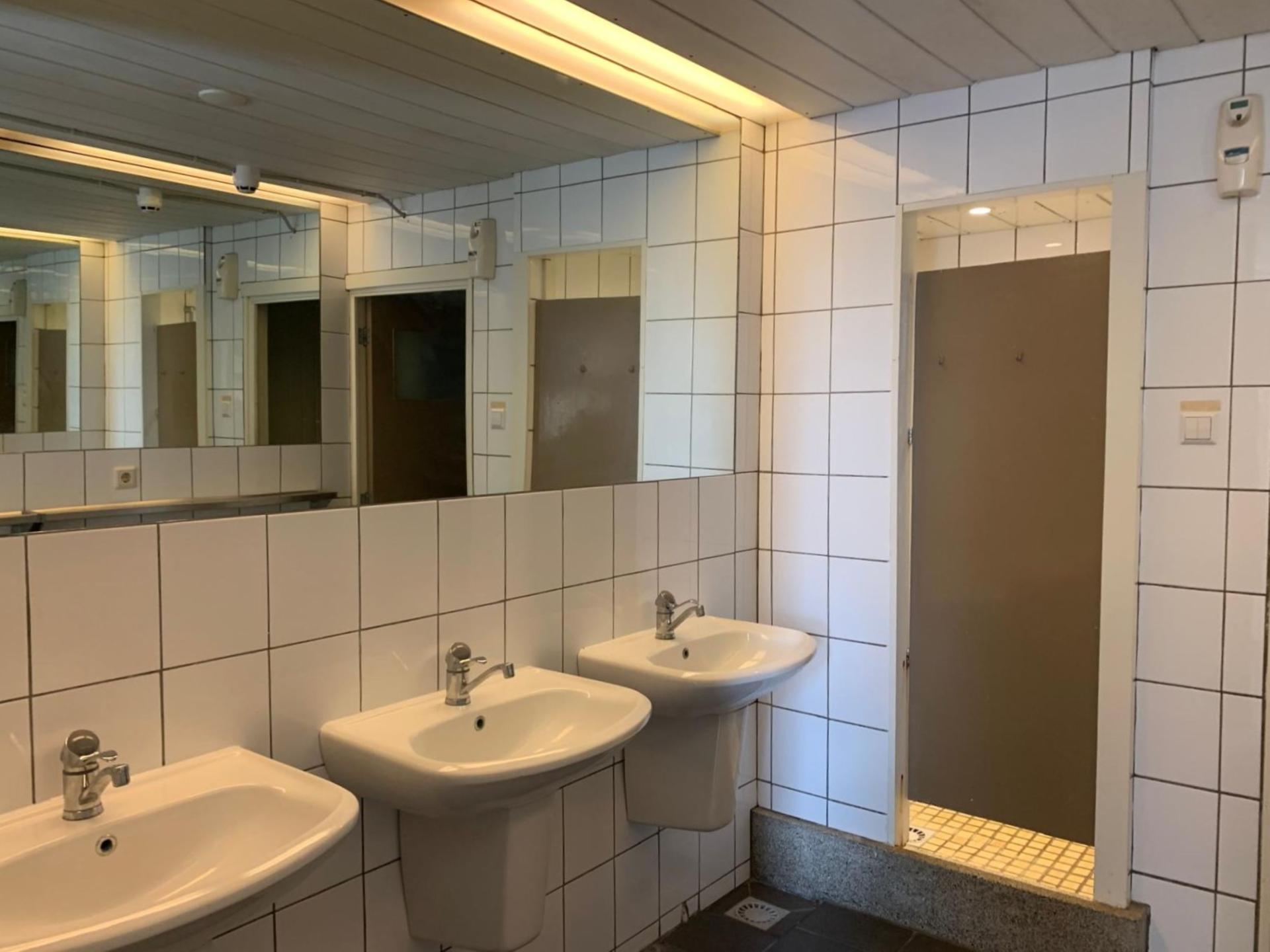 Groepsappartement Kaag: dakterras met spa-bad en watersport aan de haven - foto 11