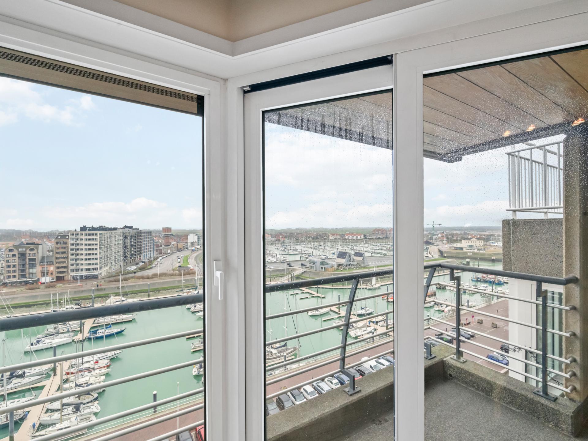 Licht duplex appartement met zonneterras en panoramisch zicht op de jachthaven - foto 6