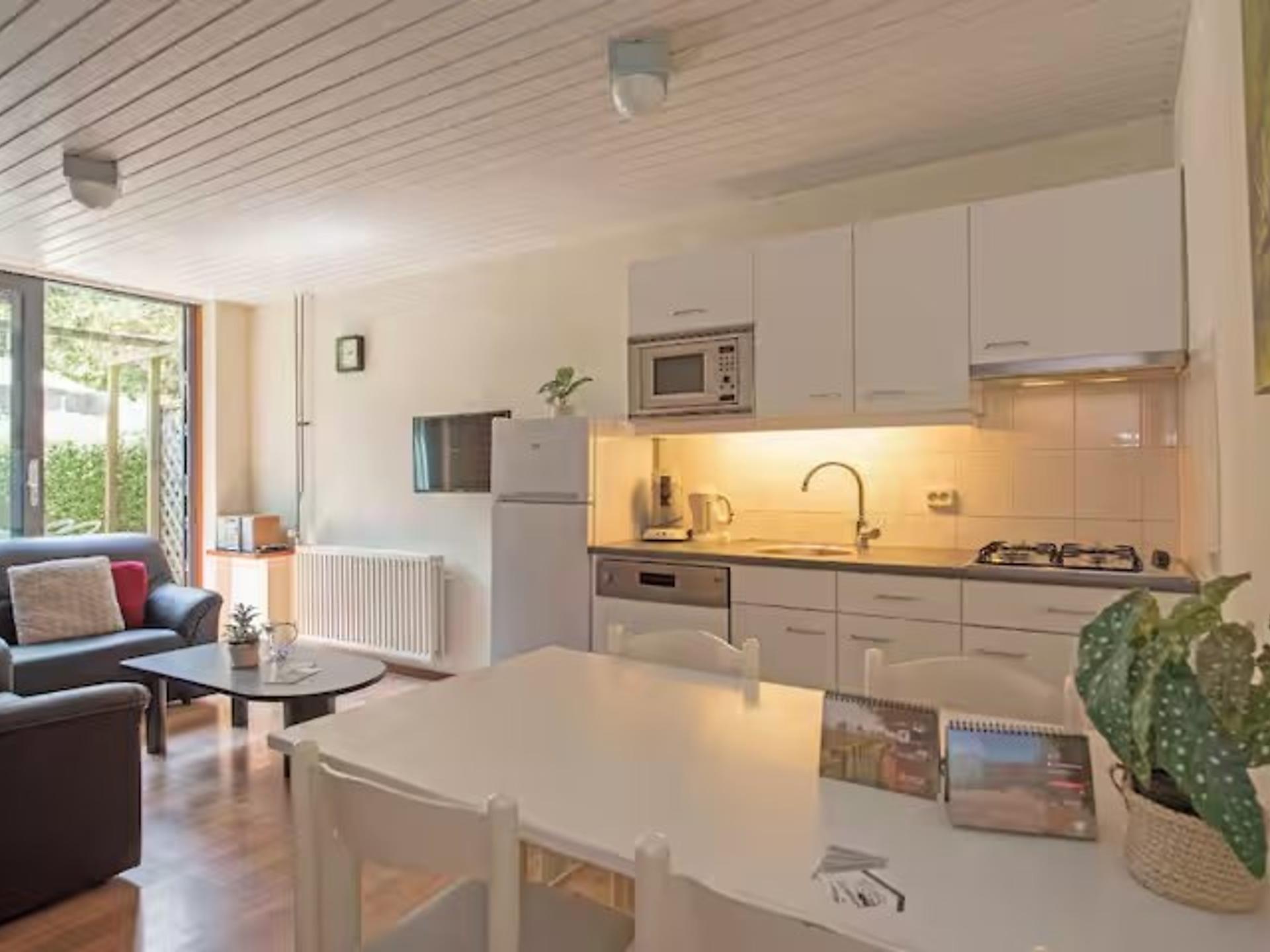 Knusse gezinsbungalow in het groen van Heesch, nabij centrum - foto 5