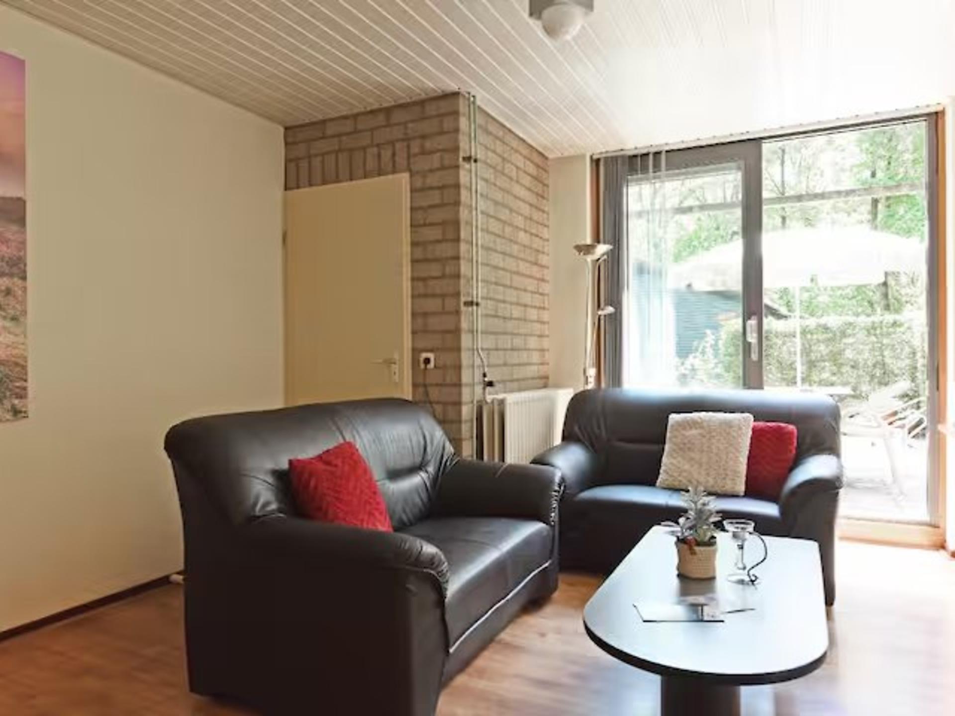 Knusse gezinsbungalow in het groen van Heesch, nabij centrum - foto 7
