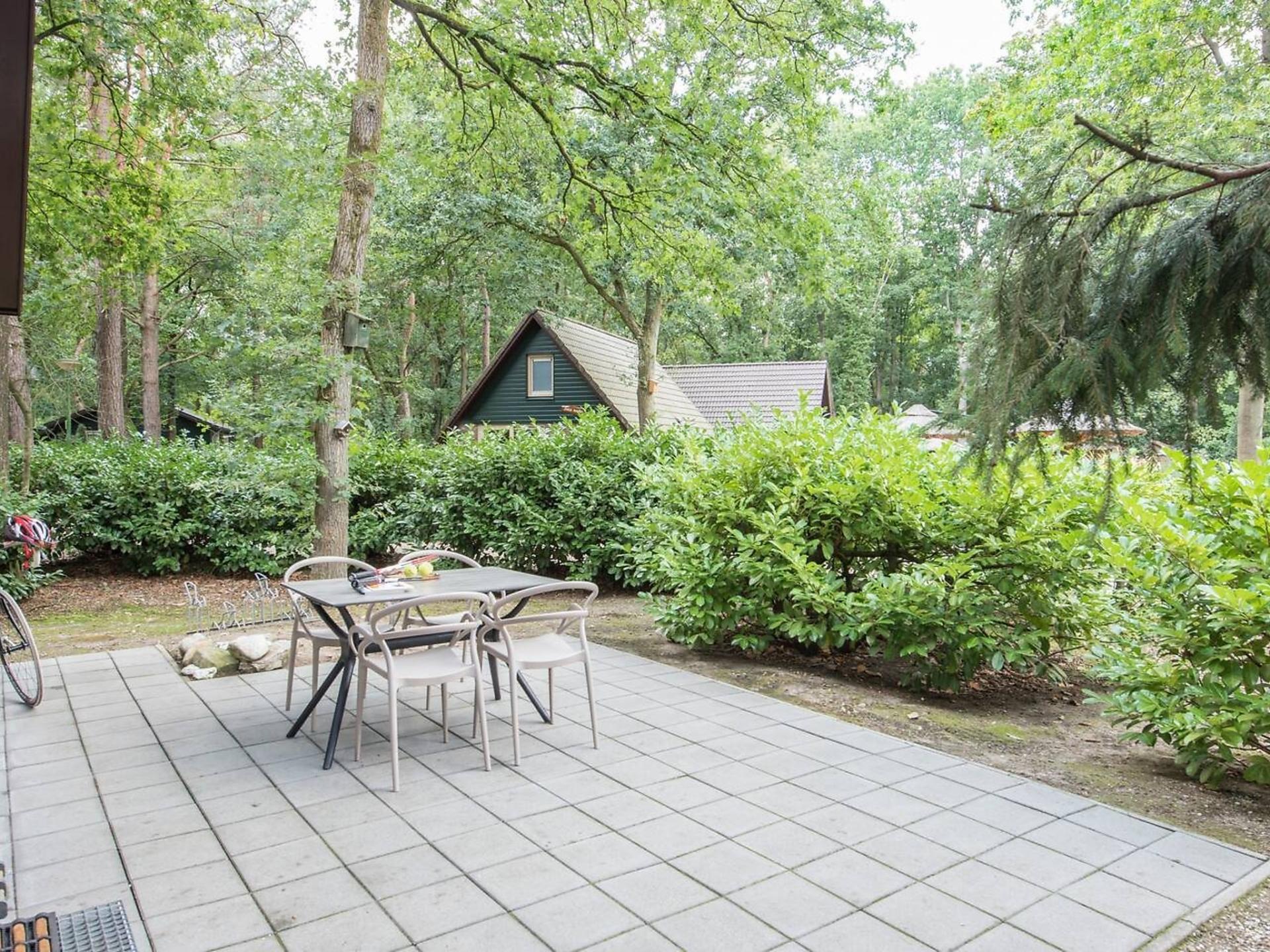 Vrijstaande bungalow met bad en uitzicht op de vijver in Heesch - foto 6
