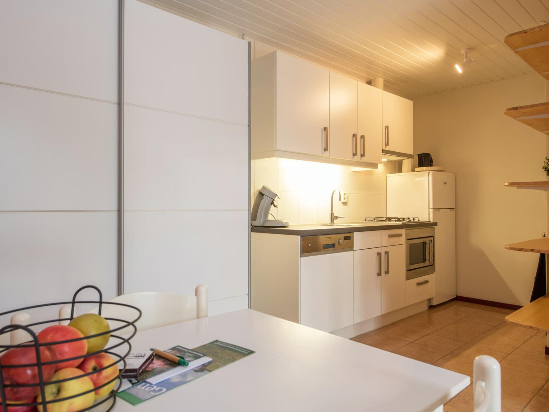 Knusse bungalow voor 2 in het groen van Heesch, dichtbij natuur en centrum - foto 4