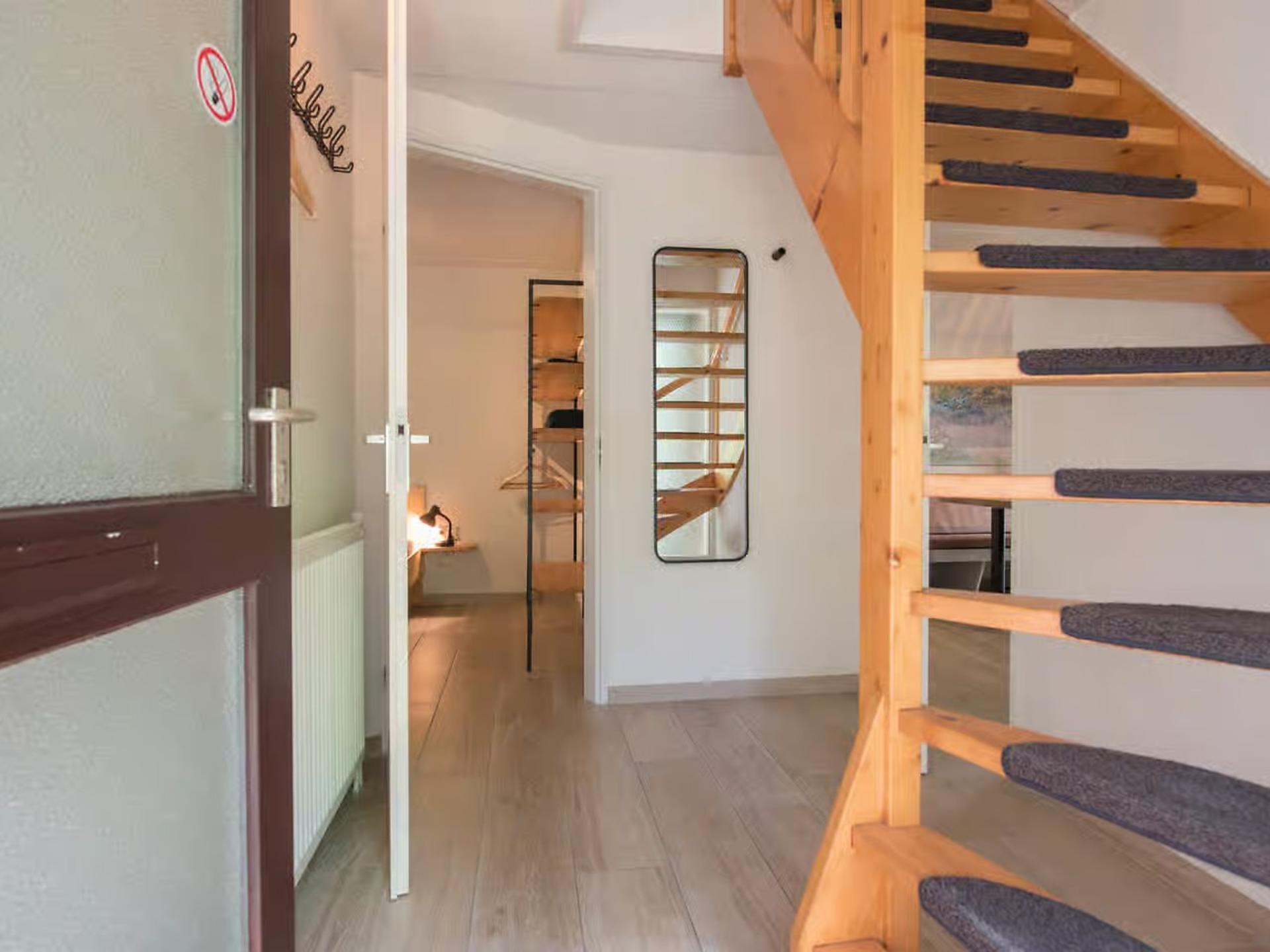 Vrijstaande Oeverzwaluw: luxe lodge aan de vijver in Heesch - foto 8