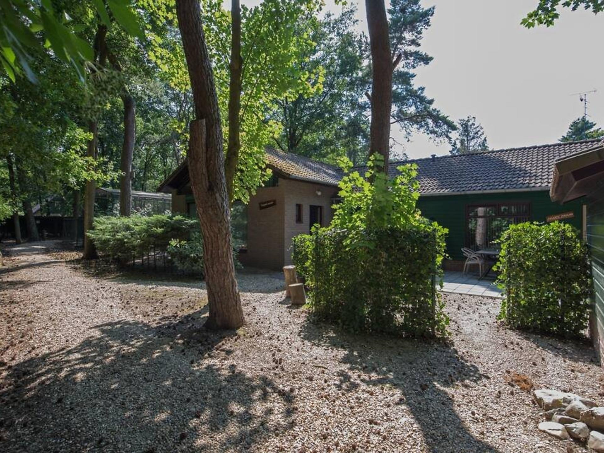 Luxe villa met ligbad en vrij uitzicht voor 4 in Heesch - foto 17