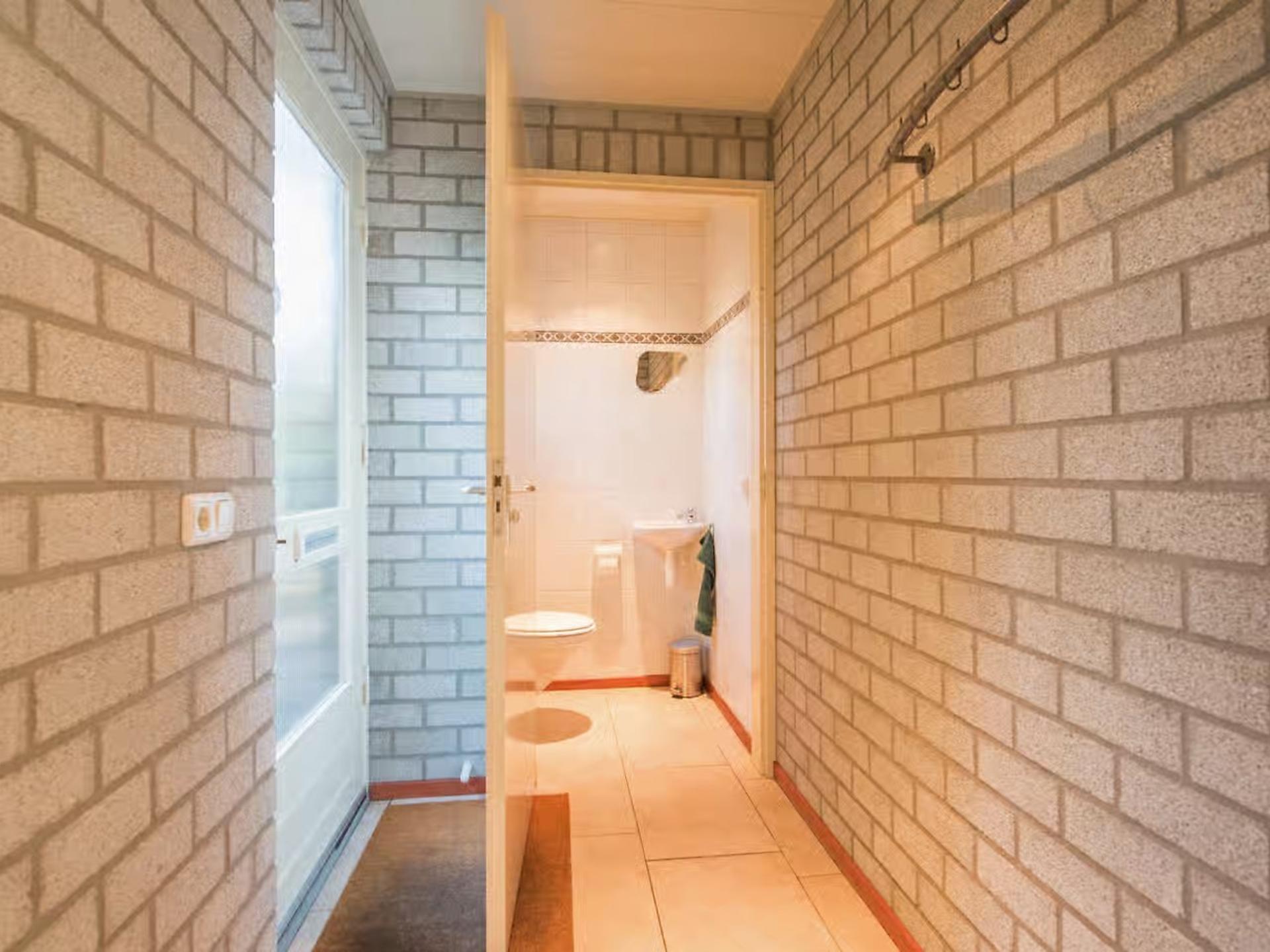 Luxe villa met ligbad en vrij uitzicht voor 4 in Heesch - foto 15