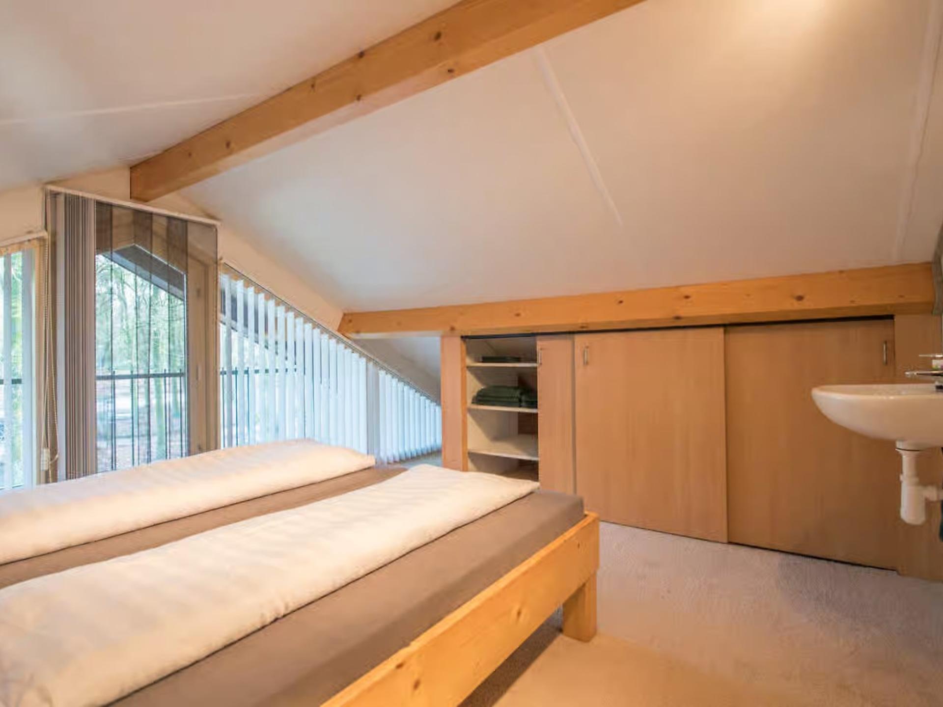 Luxe villa met ligbad en vrij uitzicht voor 4 in Heesch - foto 9